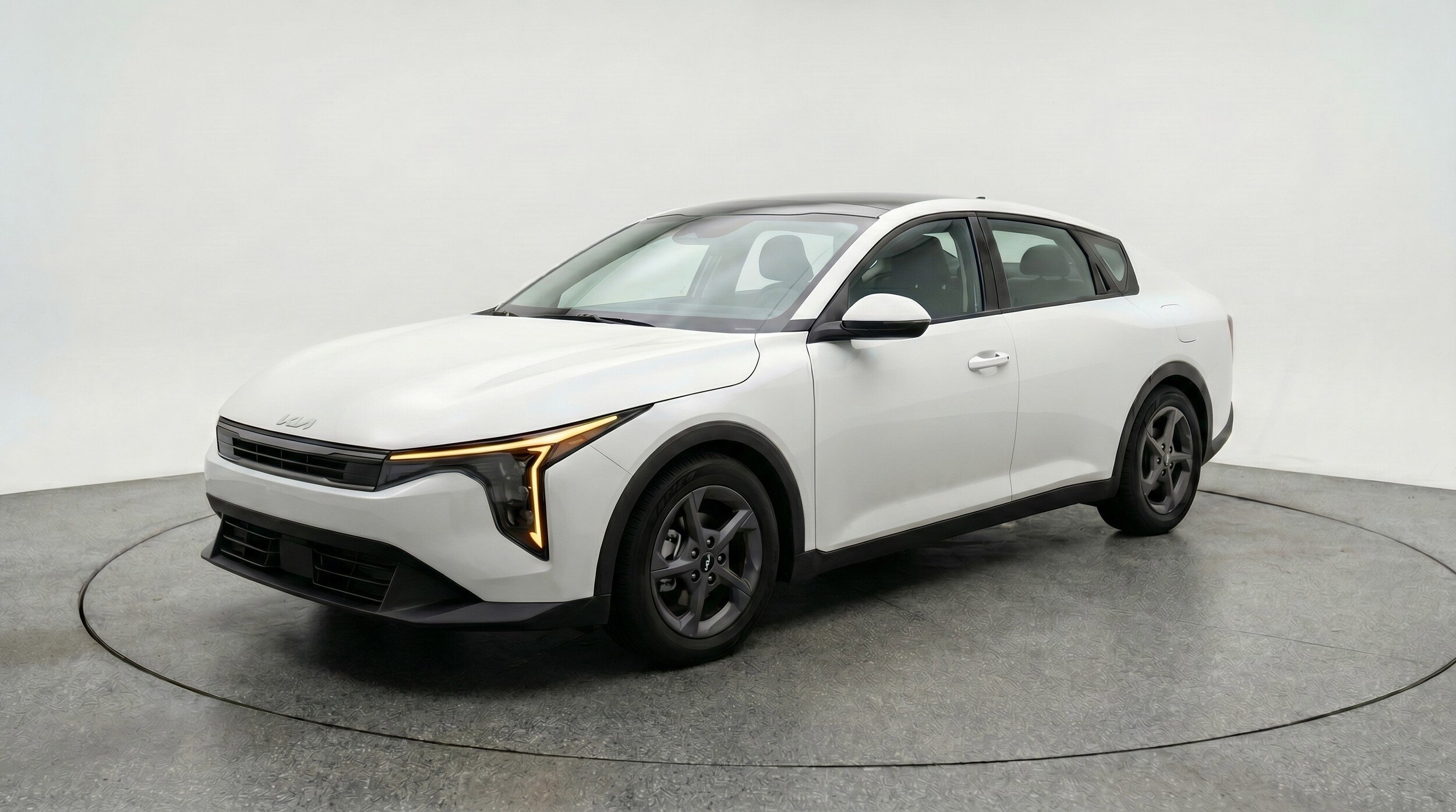 Thumbnail: 2025 Kia K4 - 3