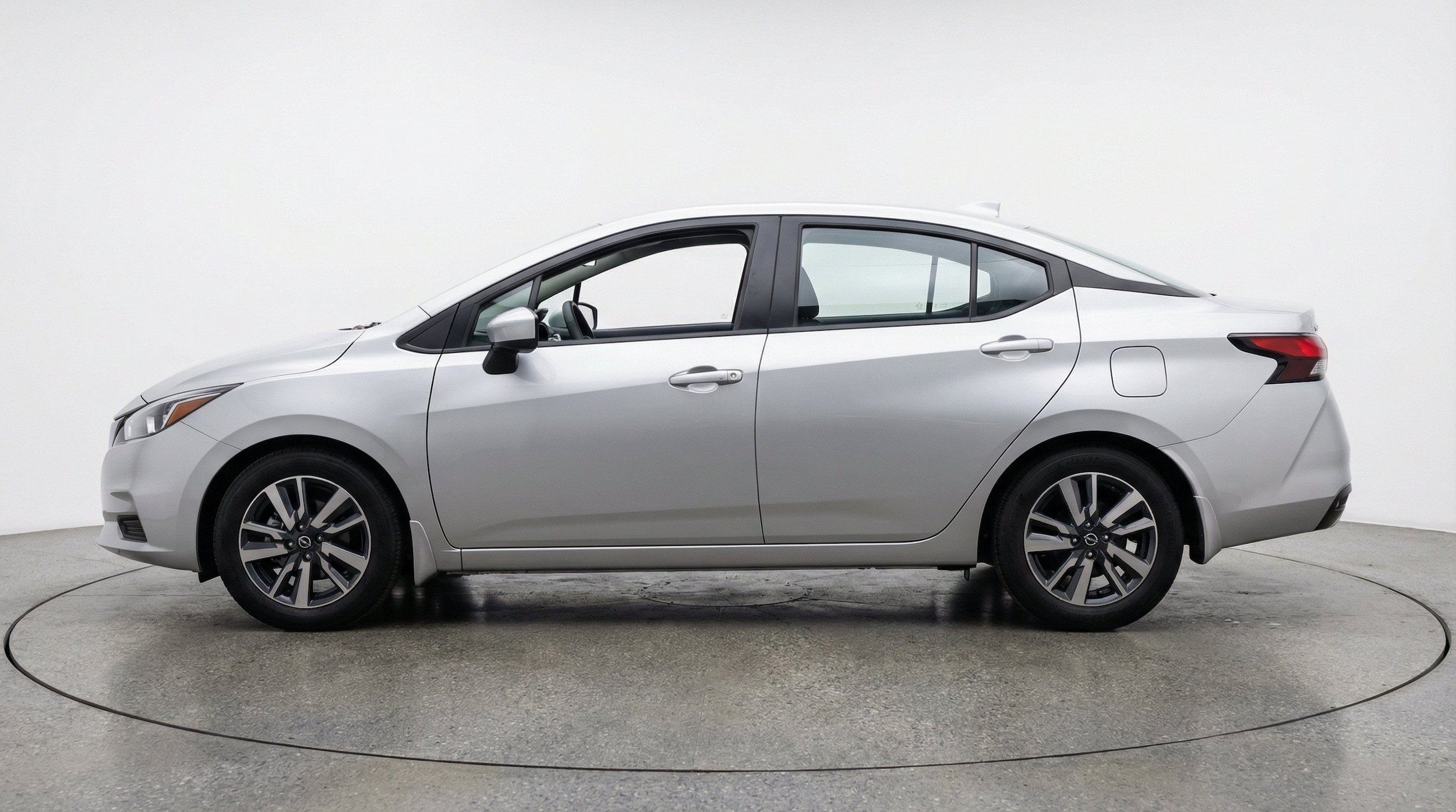 Thumbnail: 2025 Nissan Versa - 5