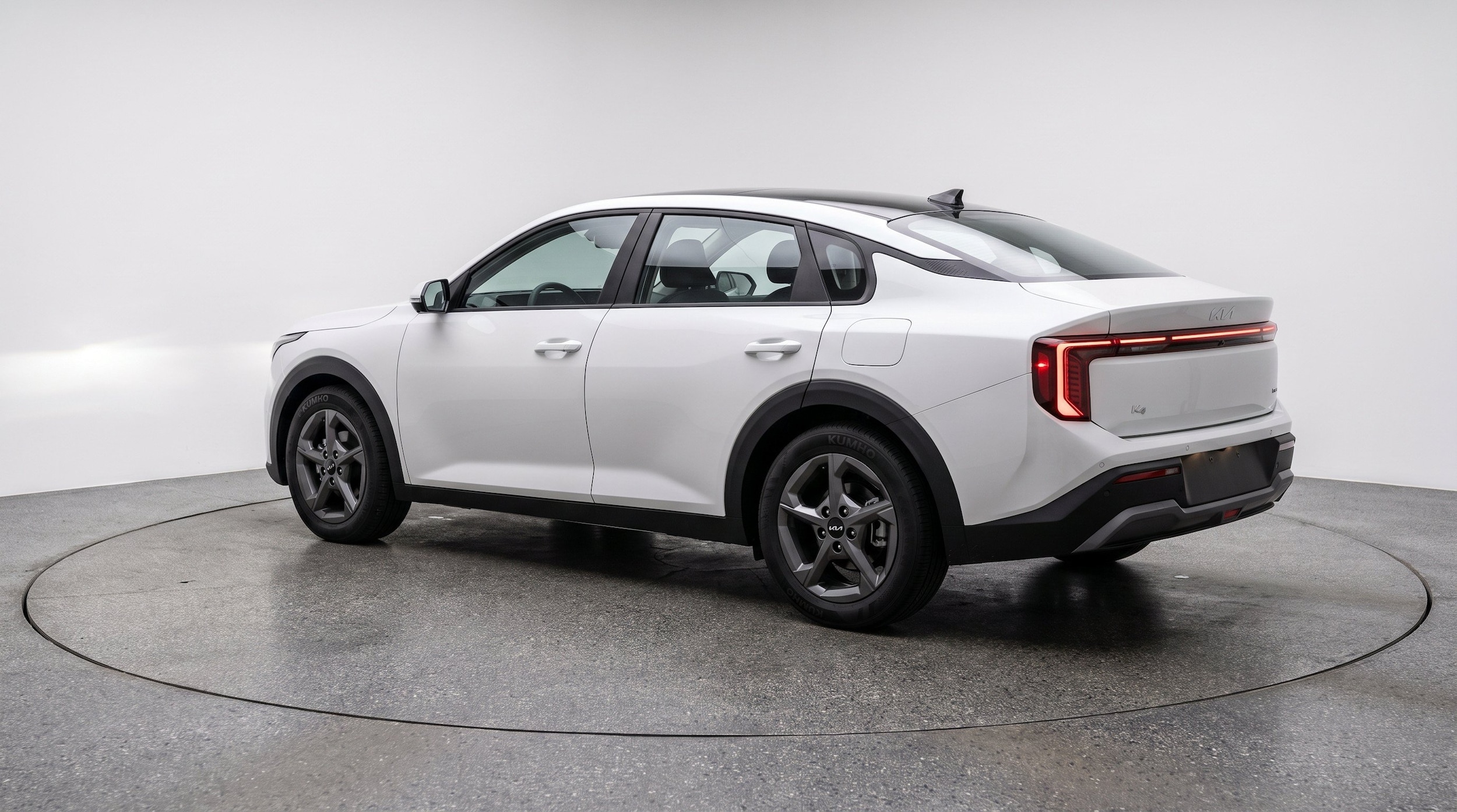 Thumbnail: 2026 Kia K4 - 6