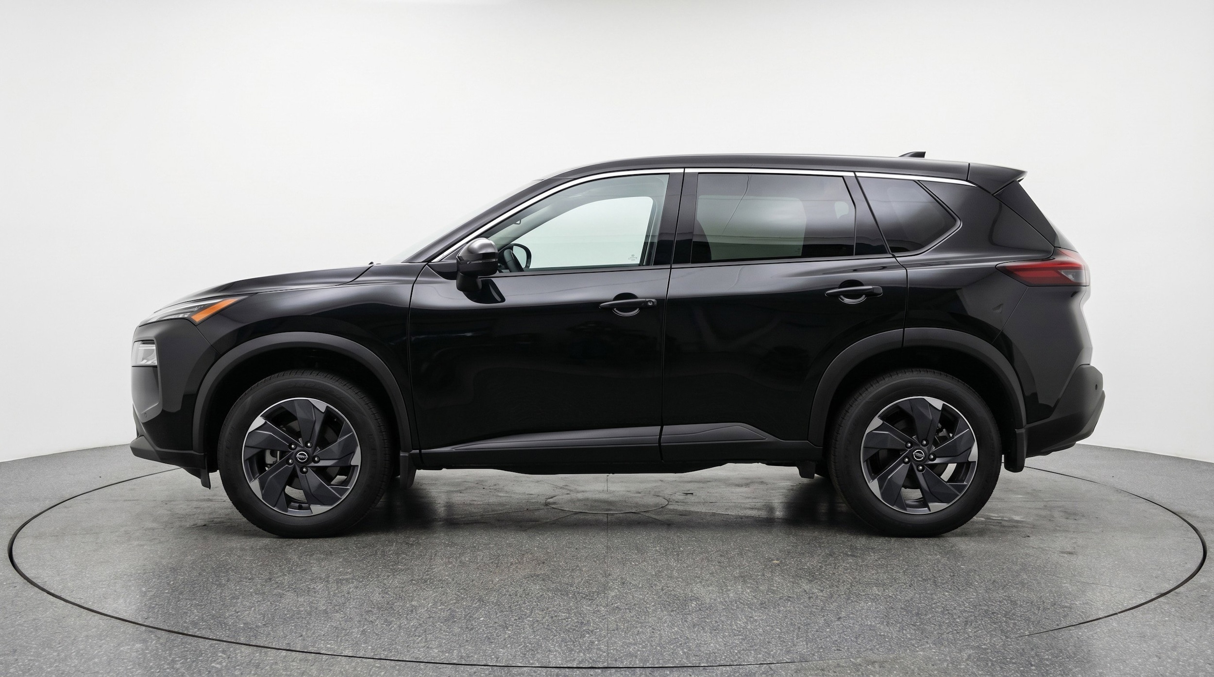 Thumbnail: 2025 Nissan Rogue - 5