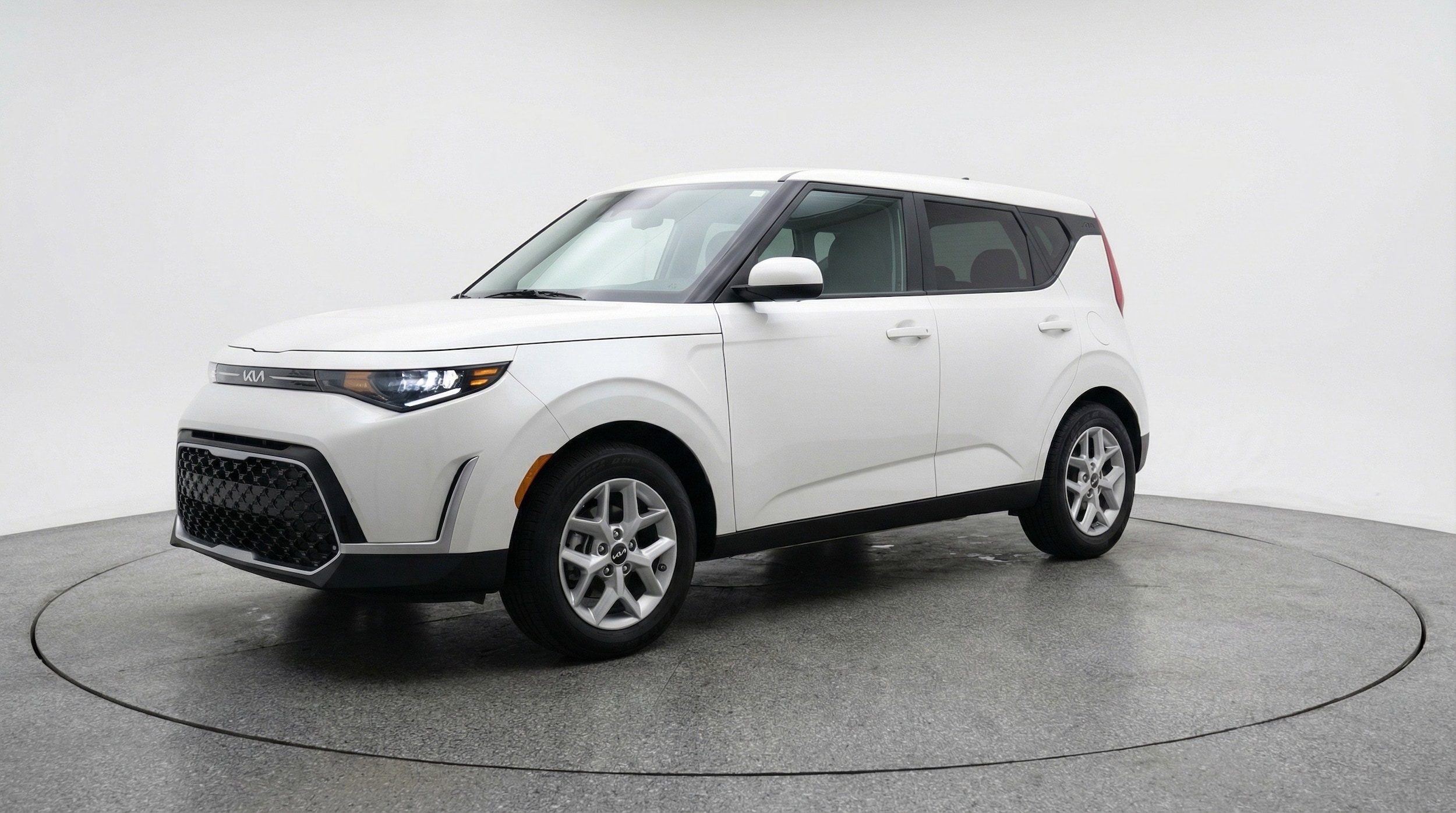 Thumbnail: 2025 Kia Soul - 3