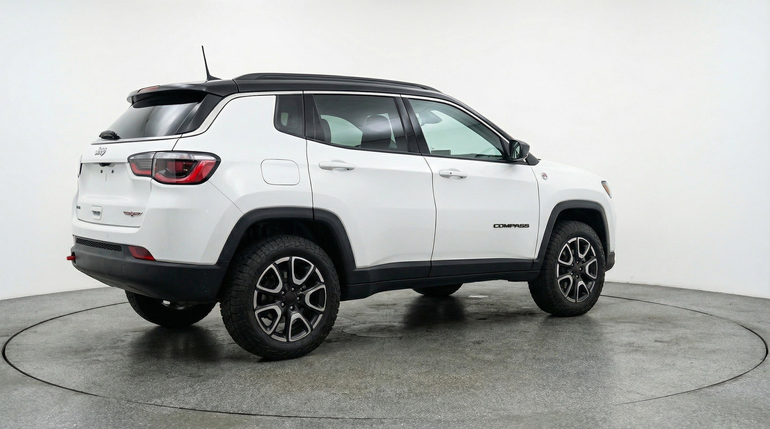 Thumbnail: 2025 Jeep Compass - 9