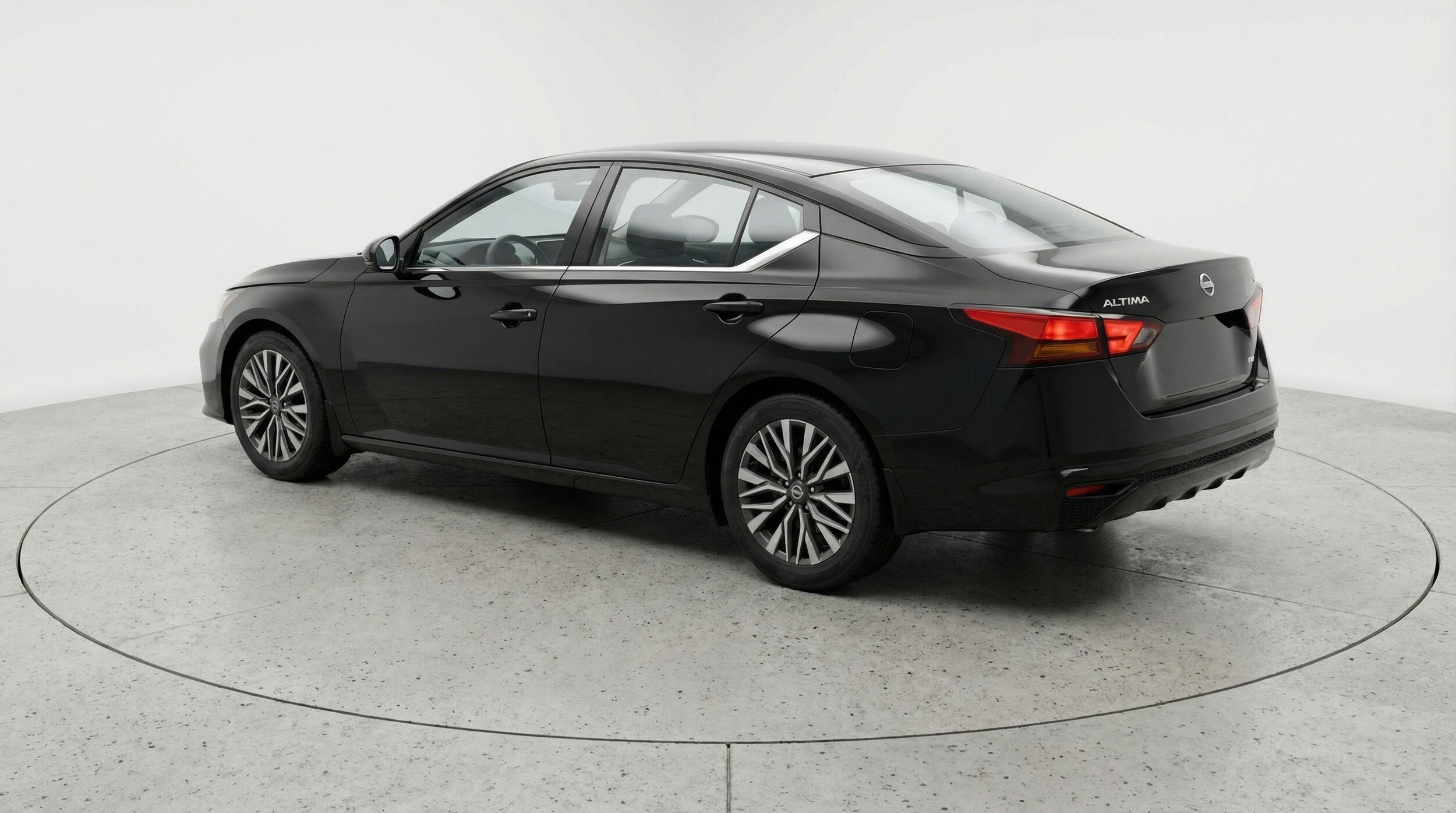 Thumbnail: 2025 Nissan Altima - 6