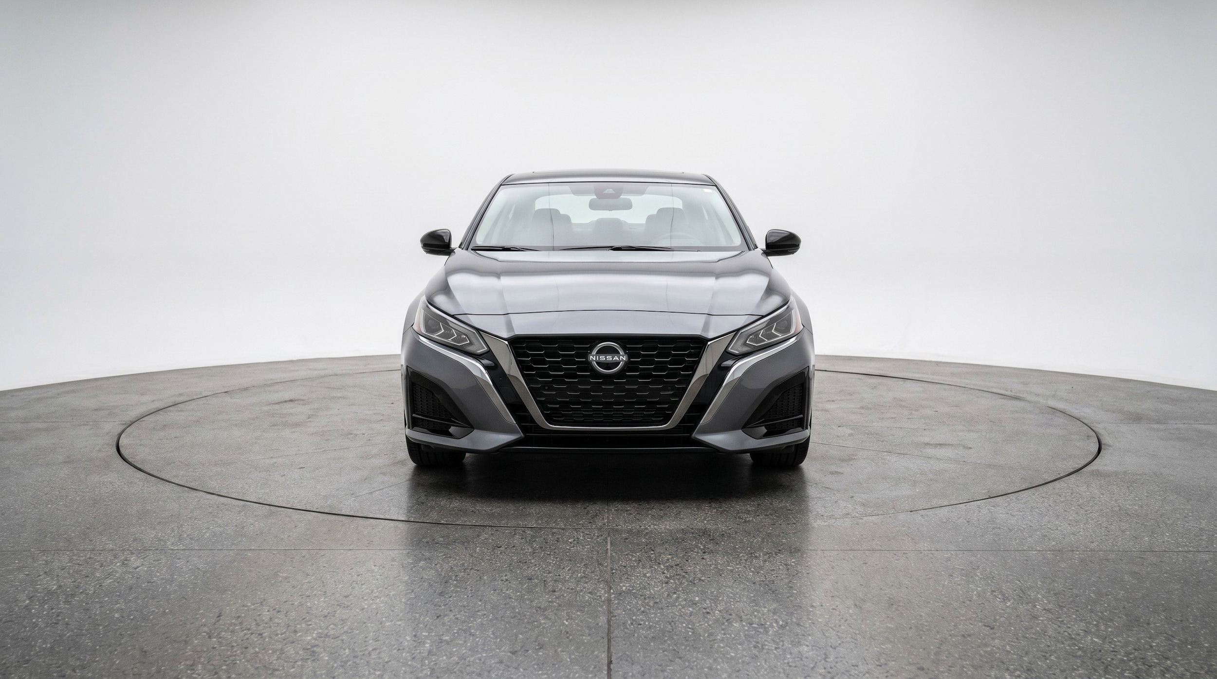 Thumbnail: 2025 Nissan Altima - 2