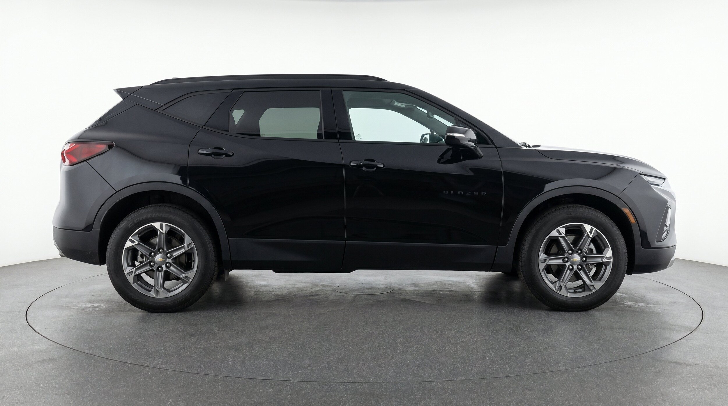 Thumbnail: 2025 Chevrolet Blazer - 11