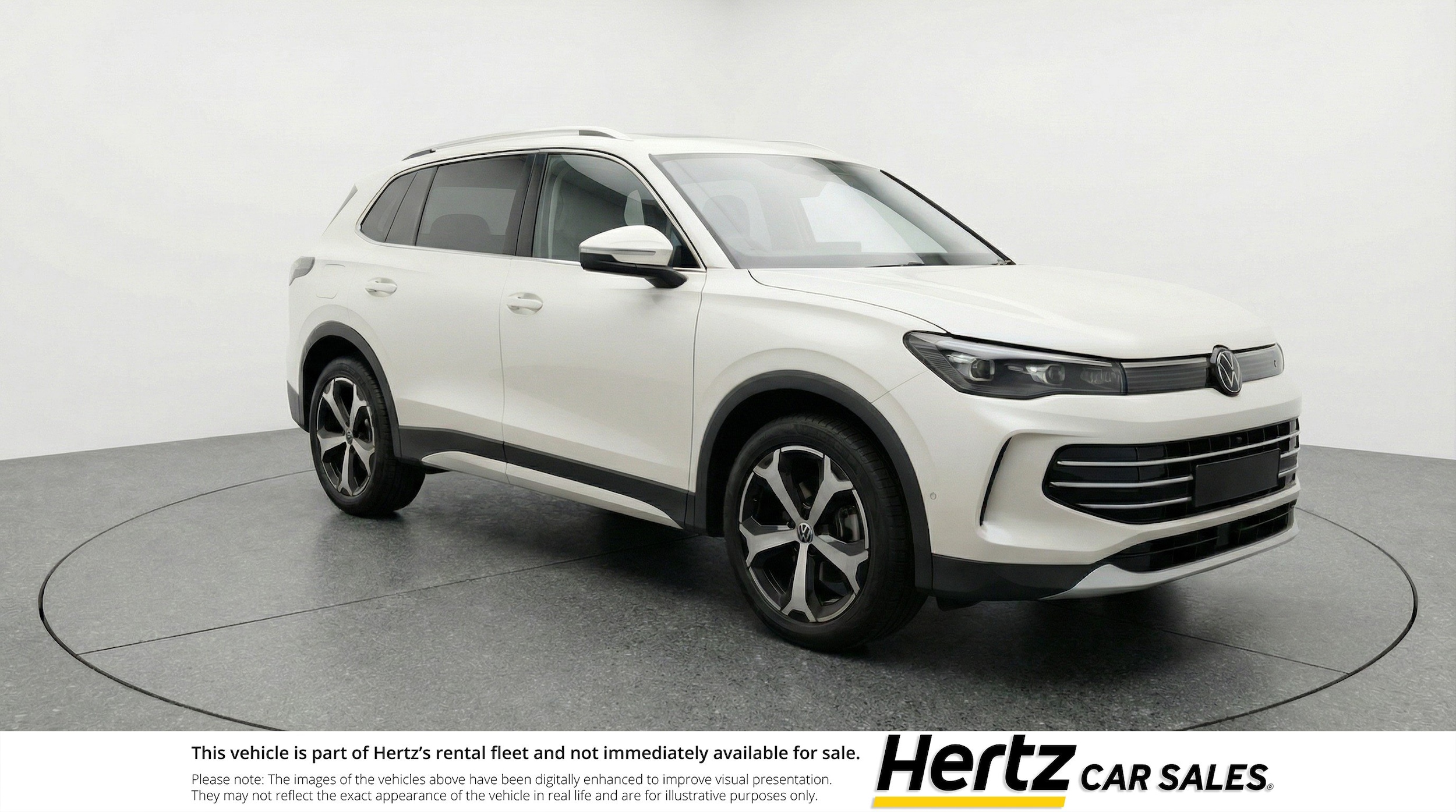 Thumbnail: 2026 Volkswagen Tiguan - 1