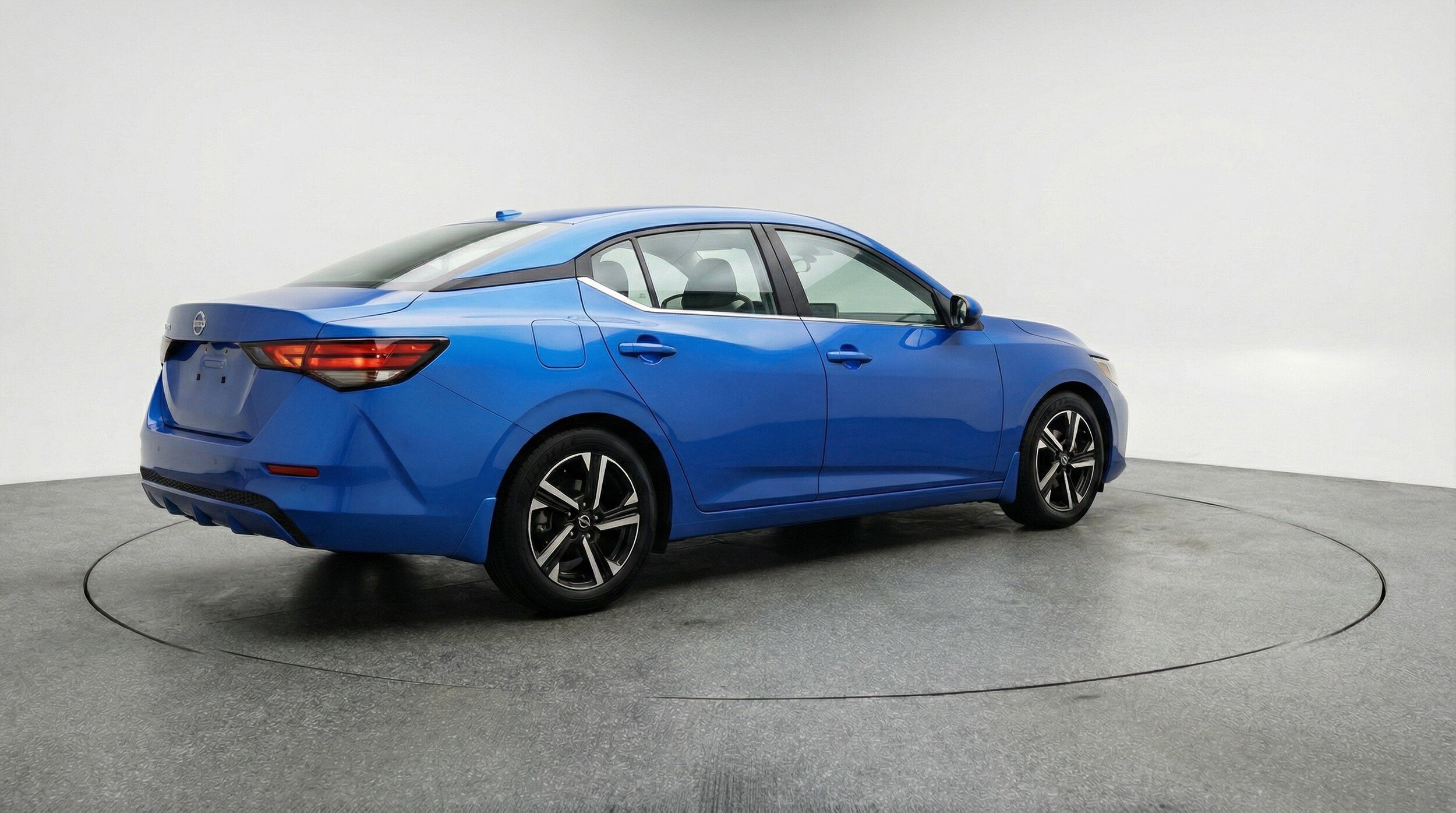 Thumbnail: 2025 Nissan Sentra - 9