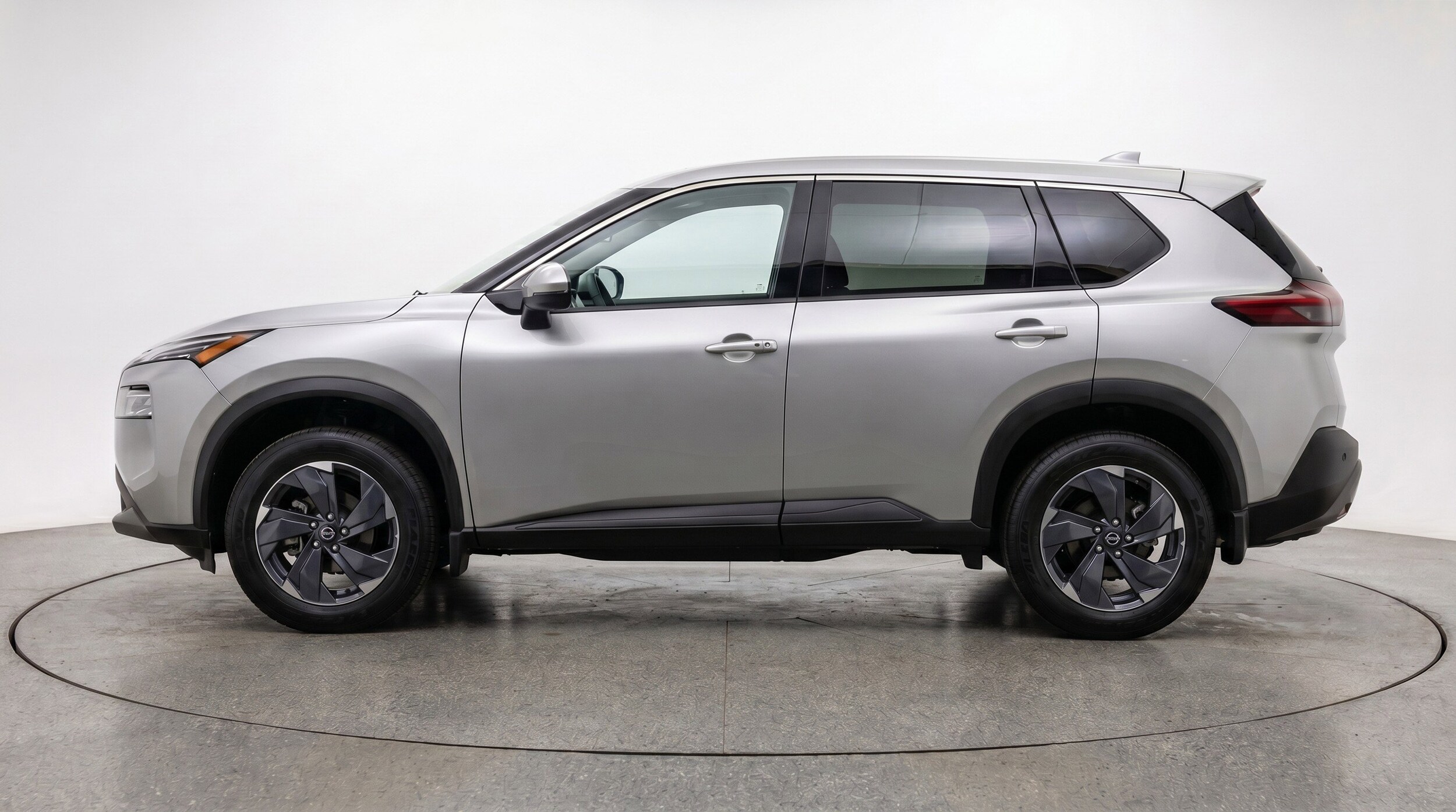 Thumbnail: 2025 Nissan Rogue - 5