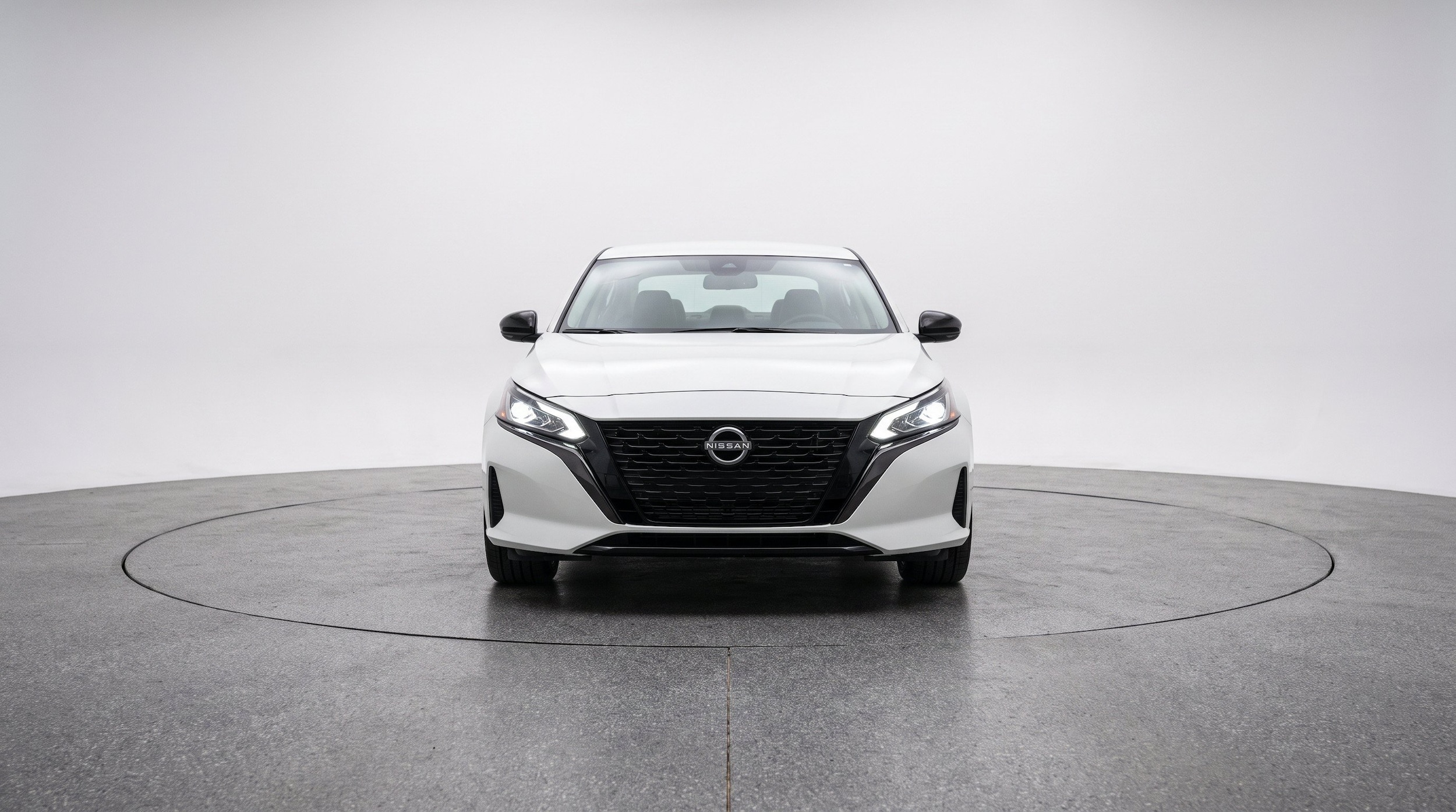 Thumbnail: 2025 Nissan Altima - 2