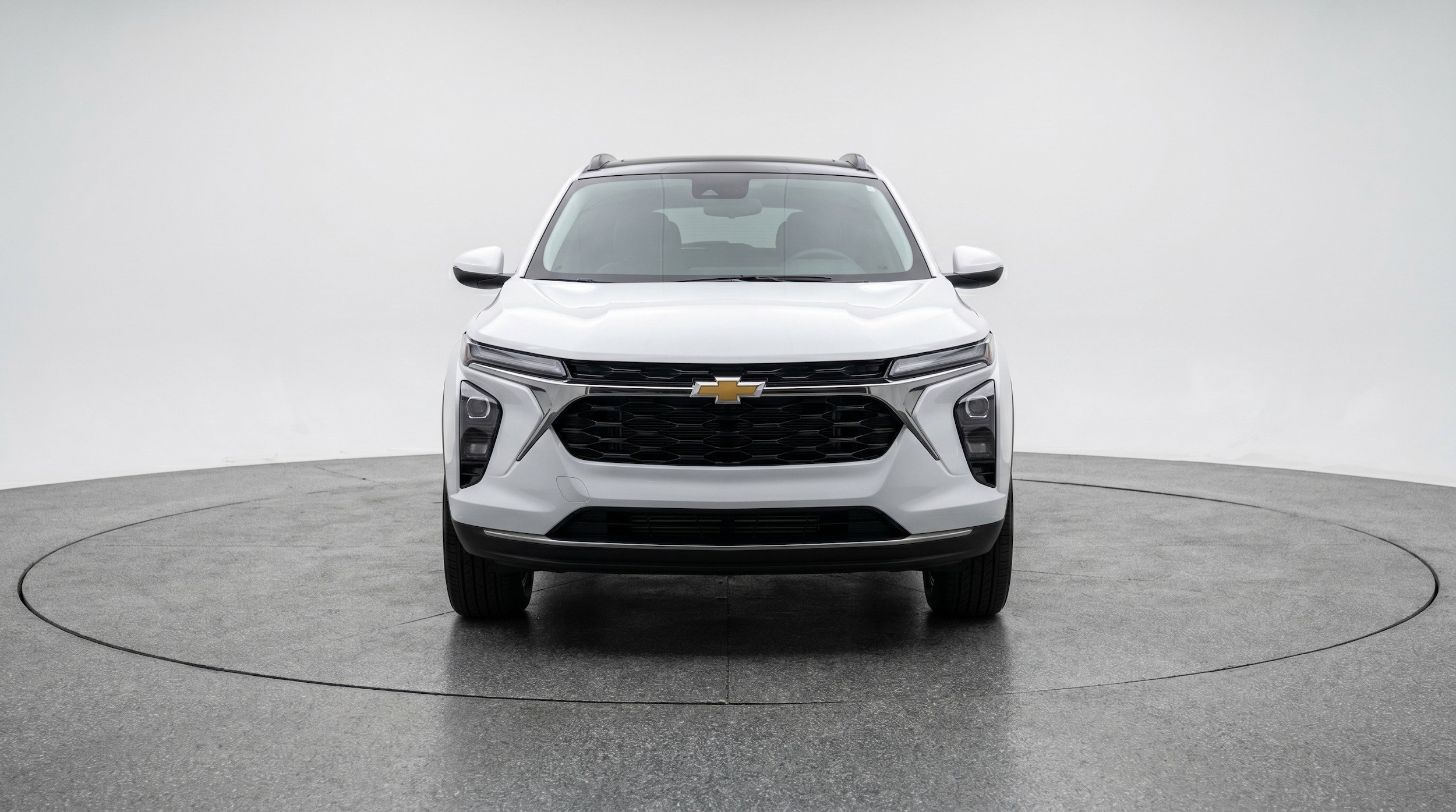 Thumbnail: 2025 Chevrolet Trax - 2