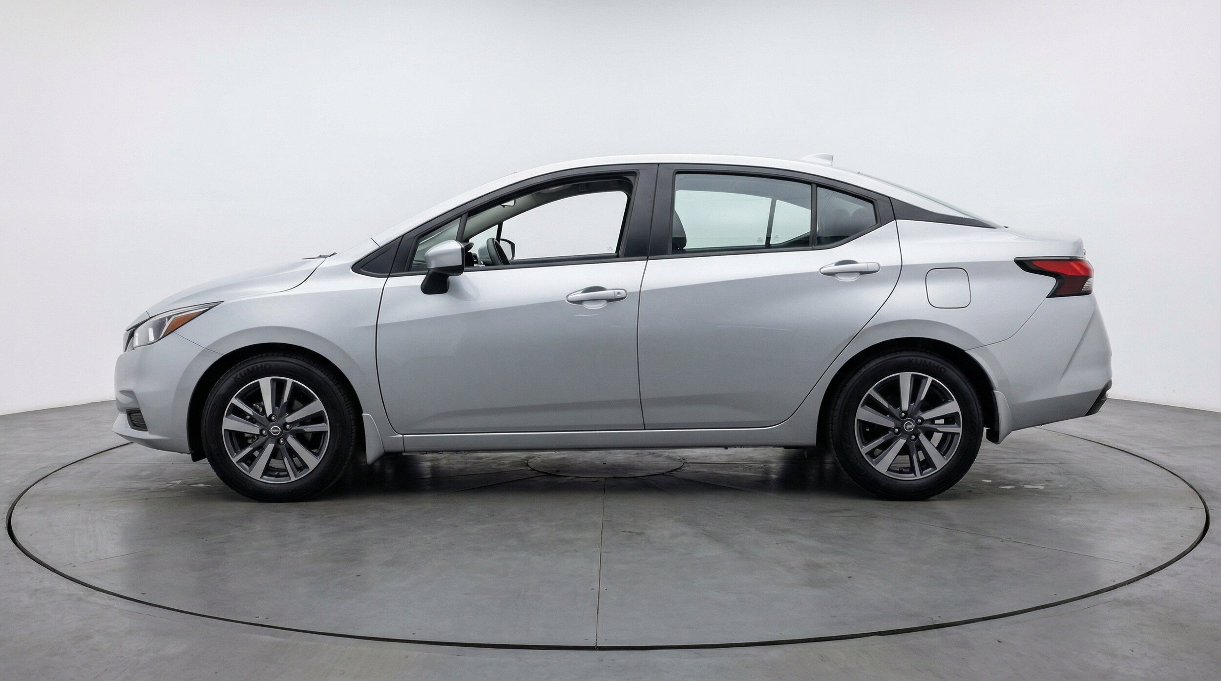 Thumbnail: 2025 Nissan Versa - 5