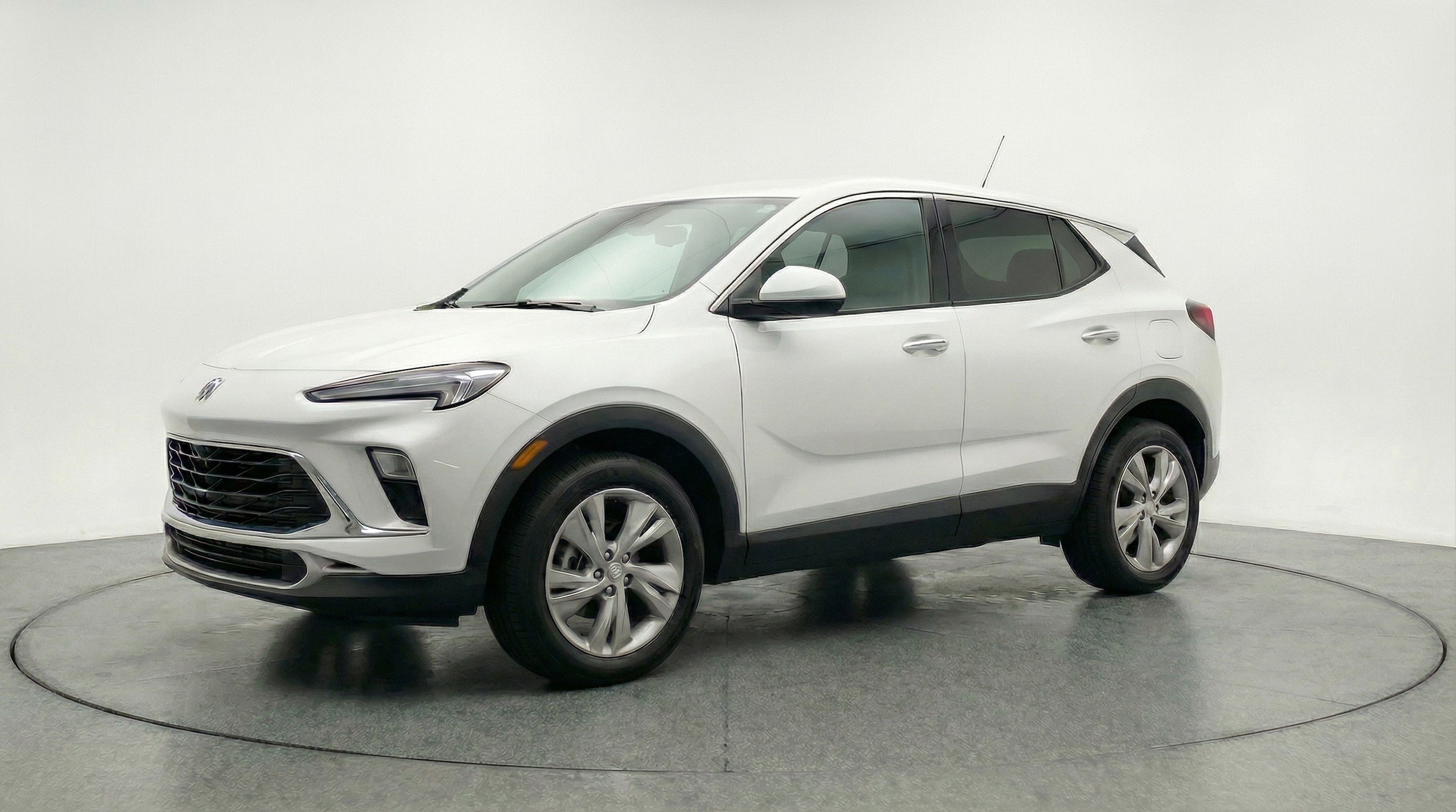 Thumbnail: 2025 Buick Encore GX - 3