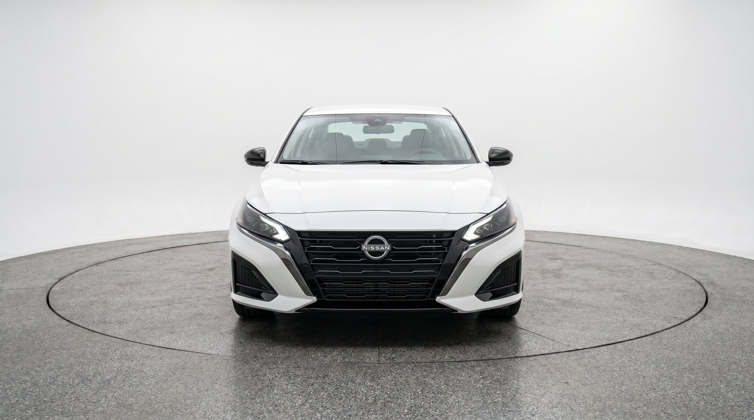 Thumbnail: 2025 Nissan Altima - 2