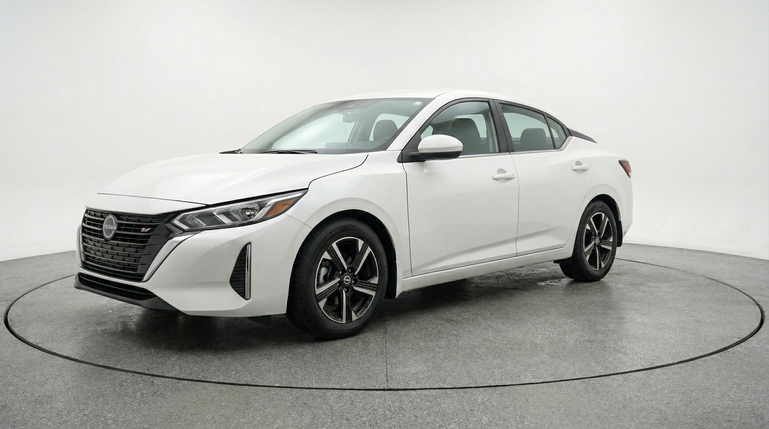 Thumbnail: 2025 Nissan Sentra - 3