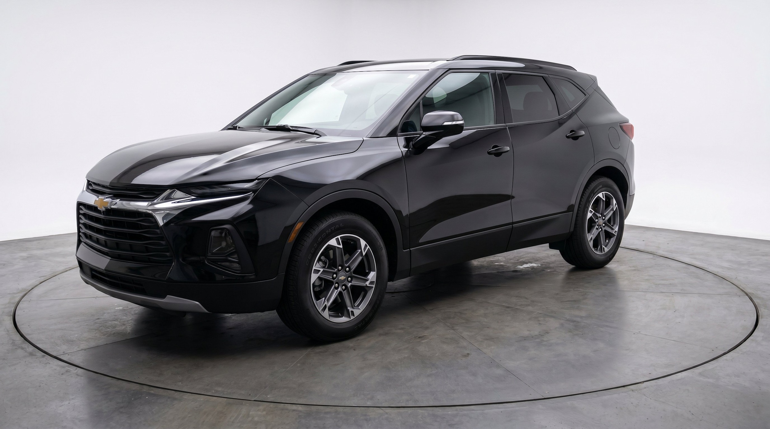 Thumbnail: 2026 Chevrolet Blazer - 3