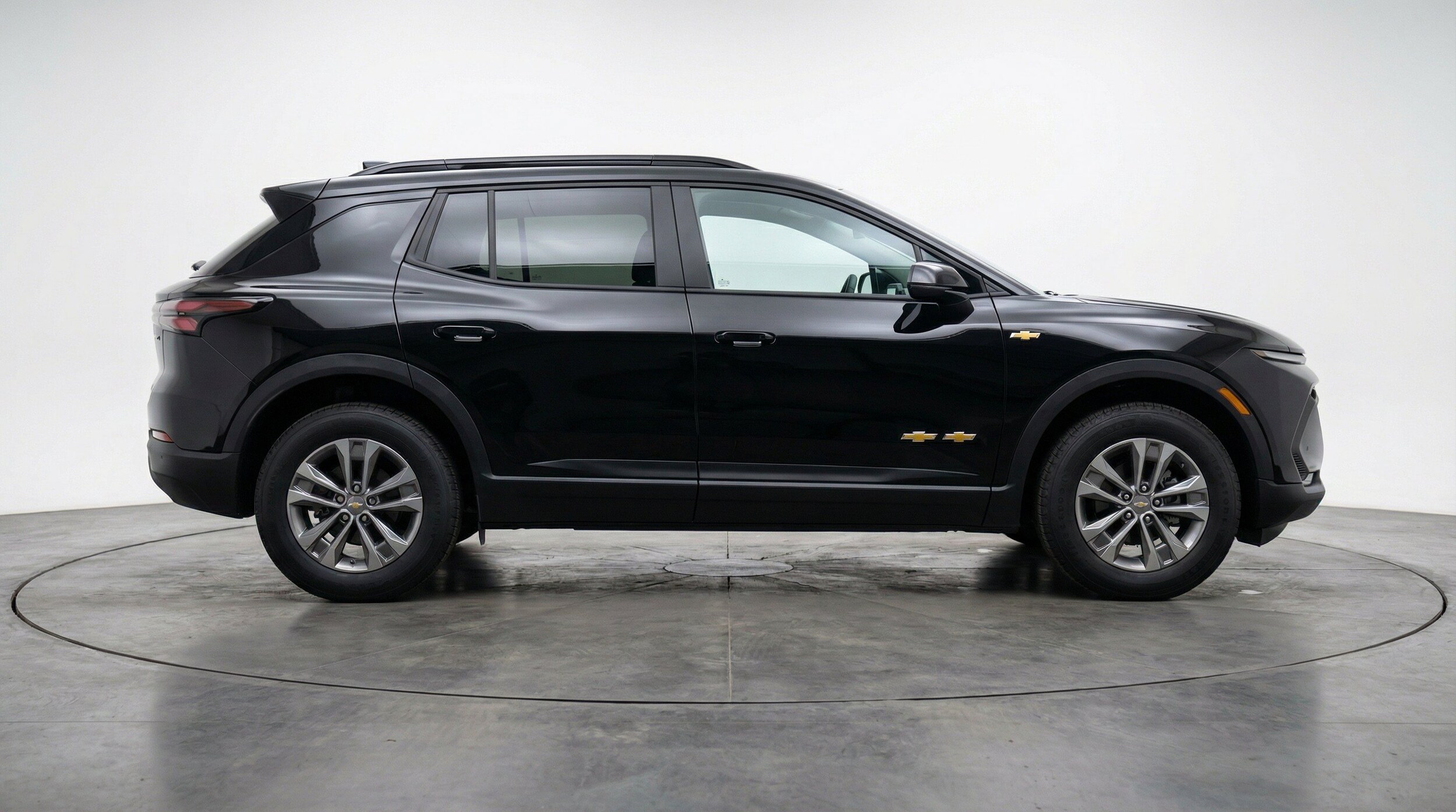 Thumbnail: 2025 Chevrolet Equinox - 11
