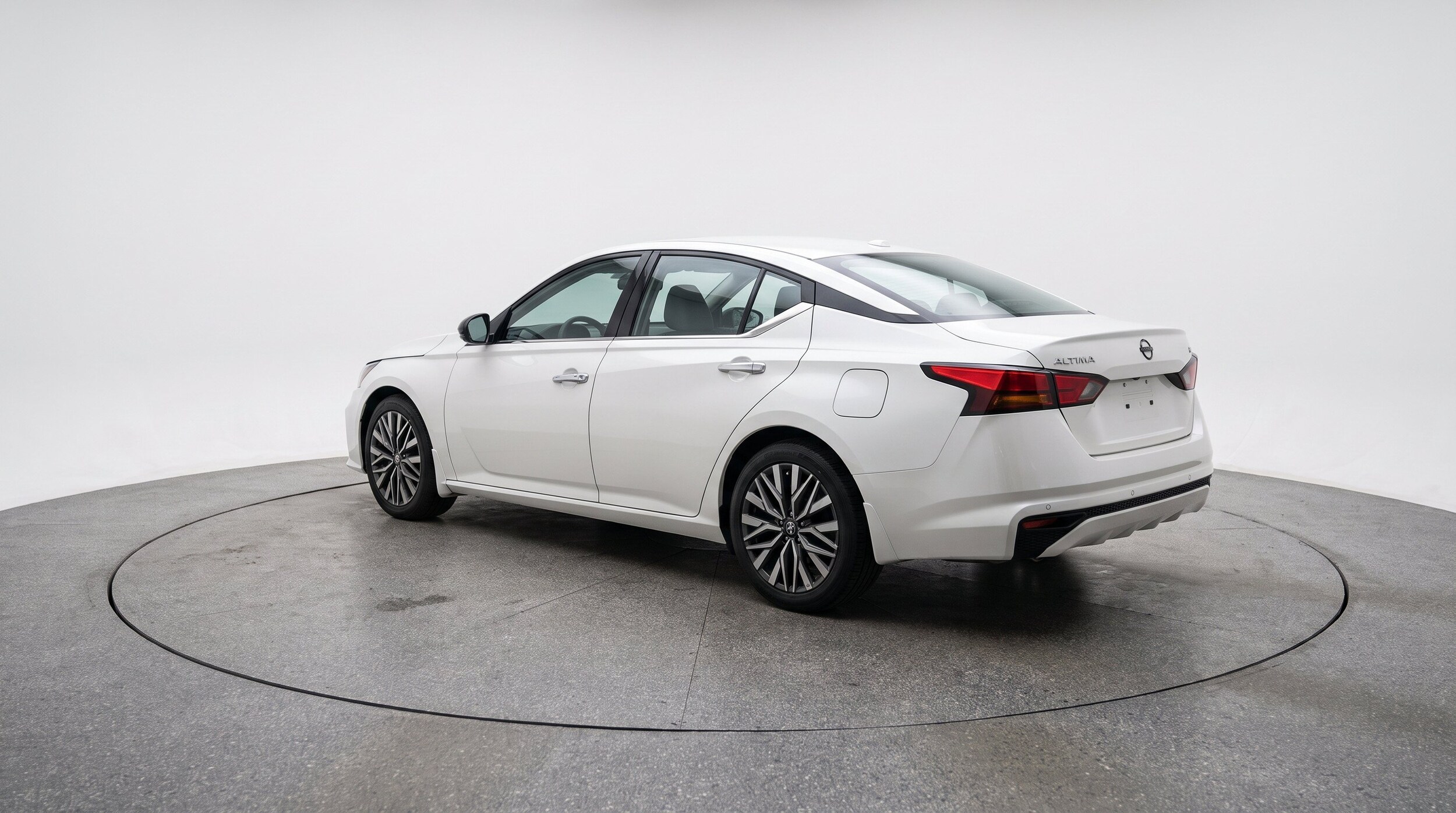 Thumbnail: 2025 Nissan Altima - 6