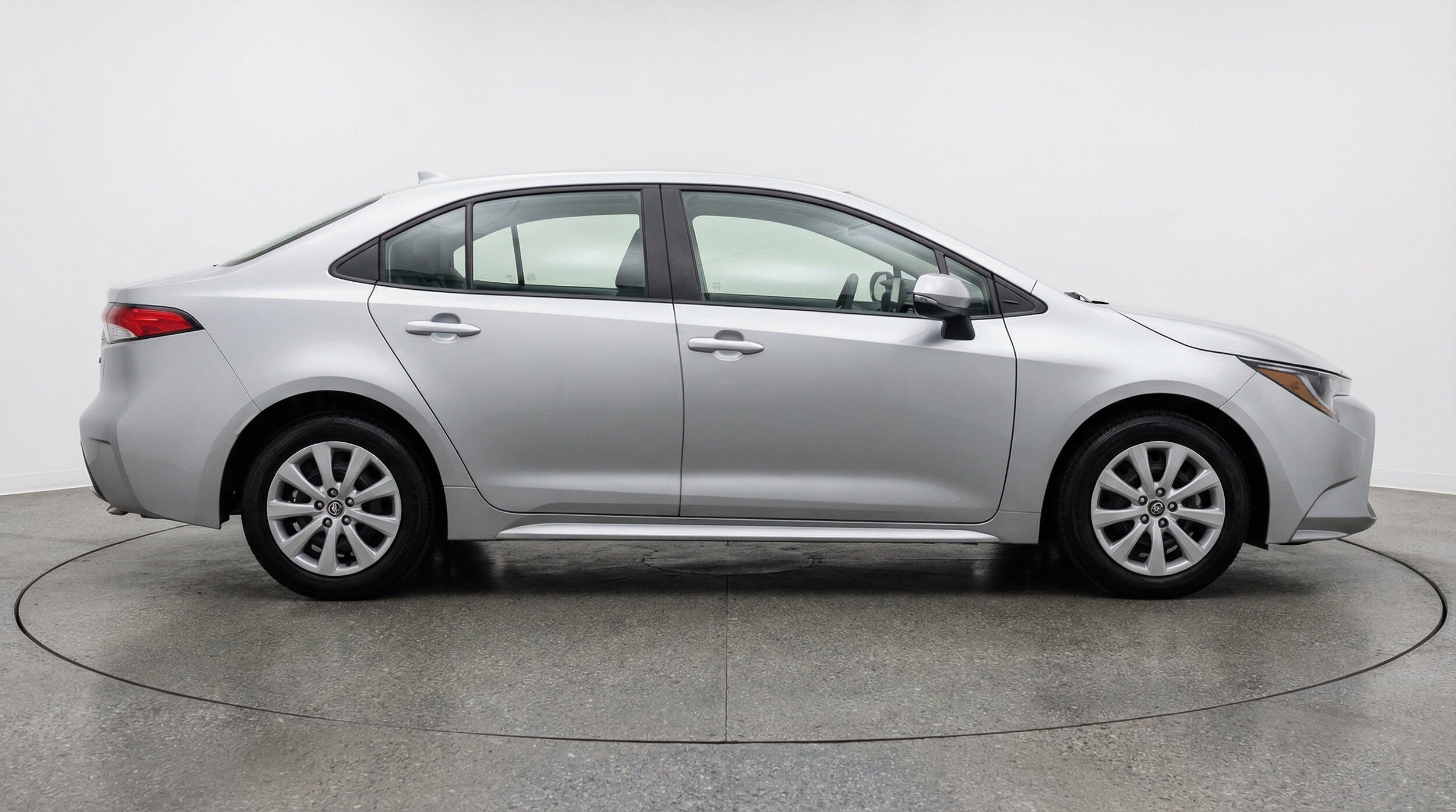 Thumbnail: 2025 Toyota Corolla - 11