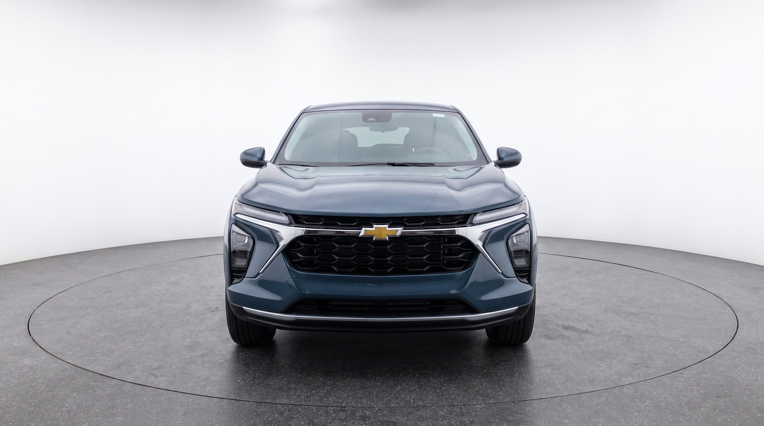 Thumbnail: 2025 Chevrolet Trax - 2