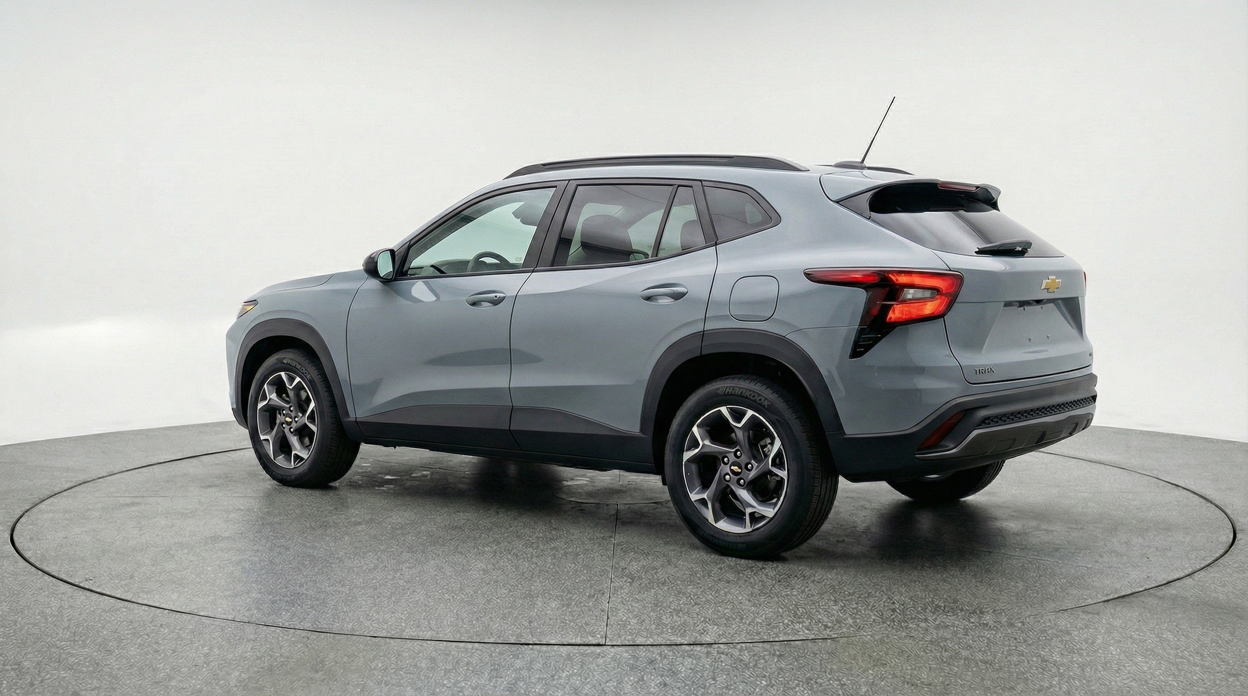 Thumbnail: 2025 Chevrolet Trax - 6