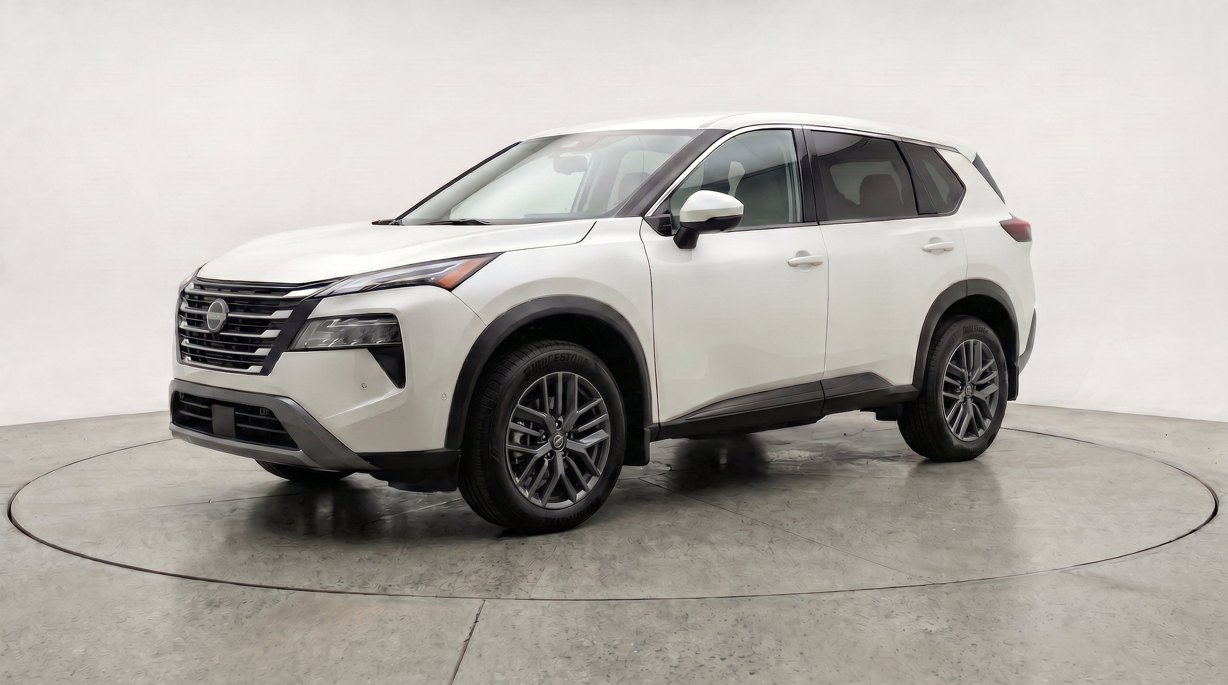 Thumbnail: 2026 Nissan Rogue - 3