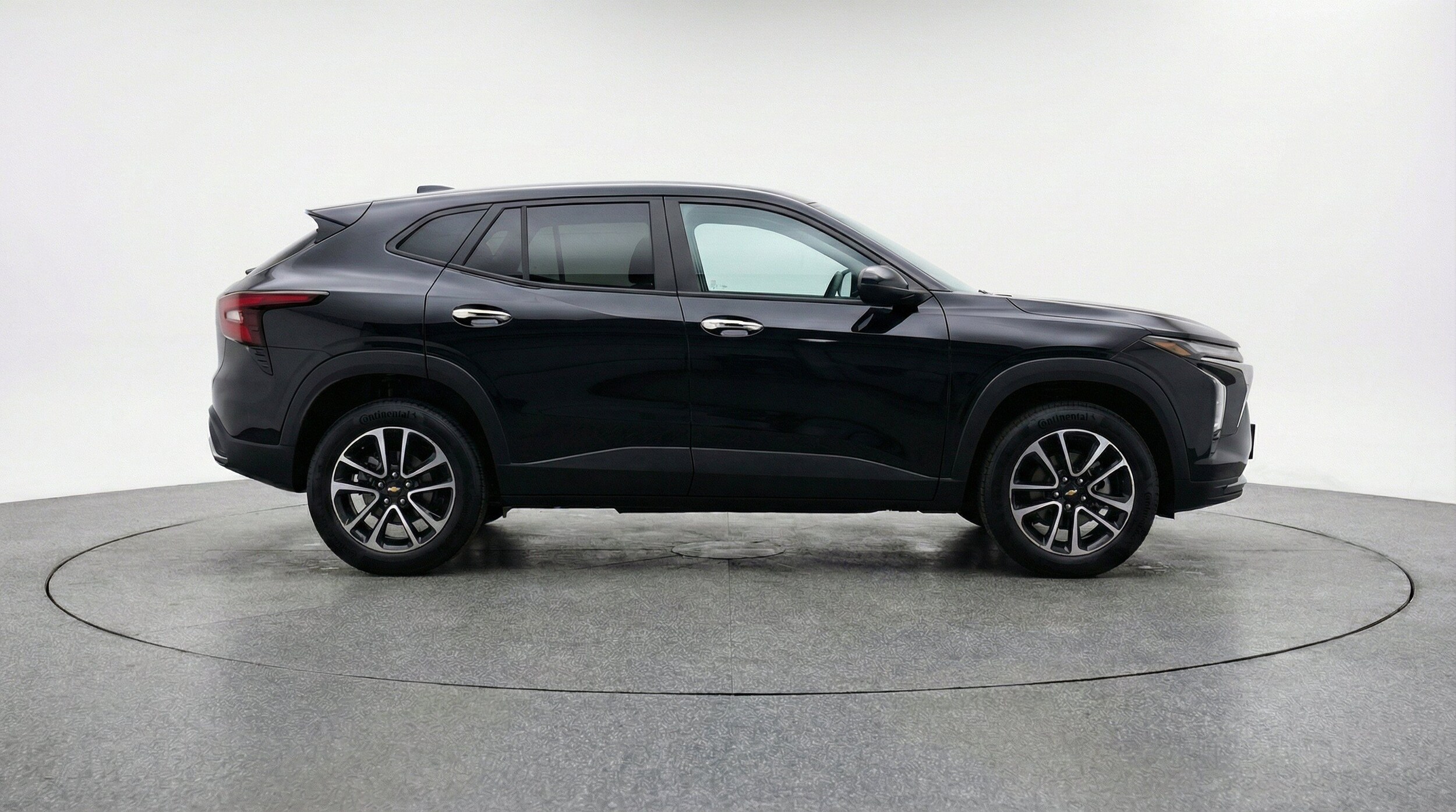Thumbnail: 2025 Chevrolet TrailBlazer - 11