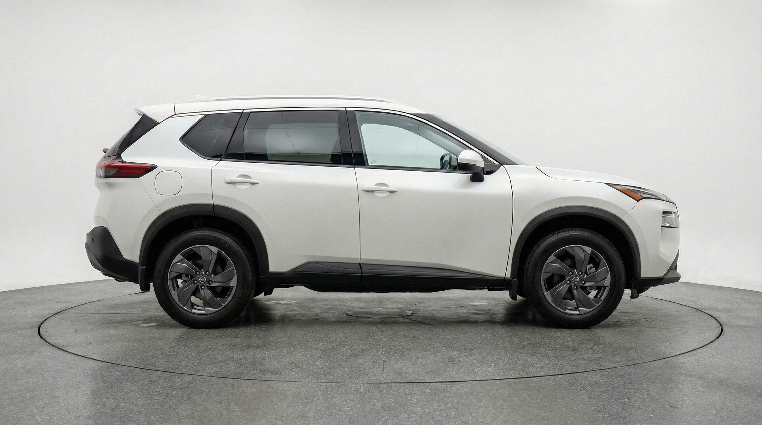 Thumbnail: 2025 Nissan Rogue - 8