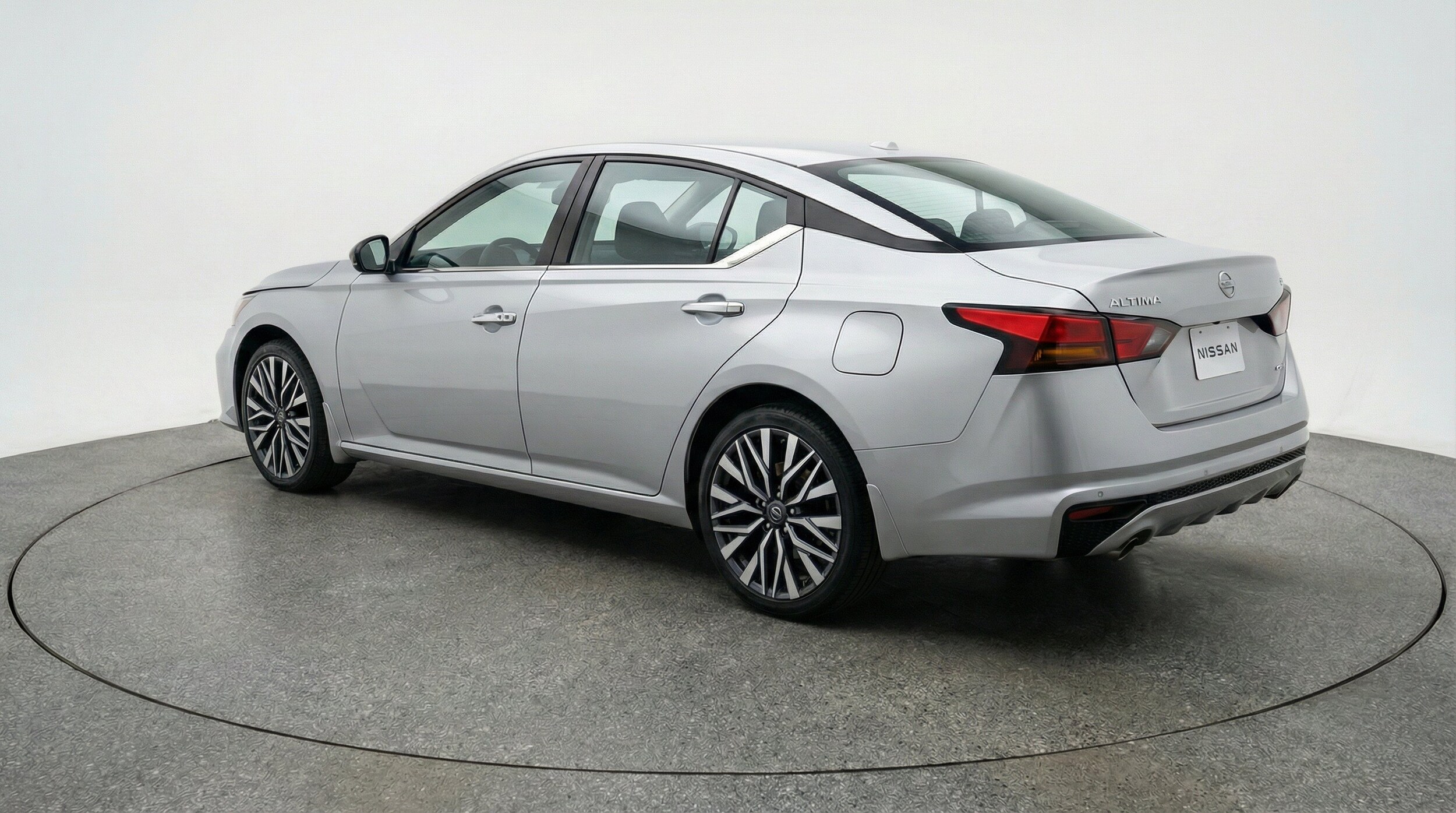 Thumbnail: 2025 Nissan Altima - 6