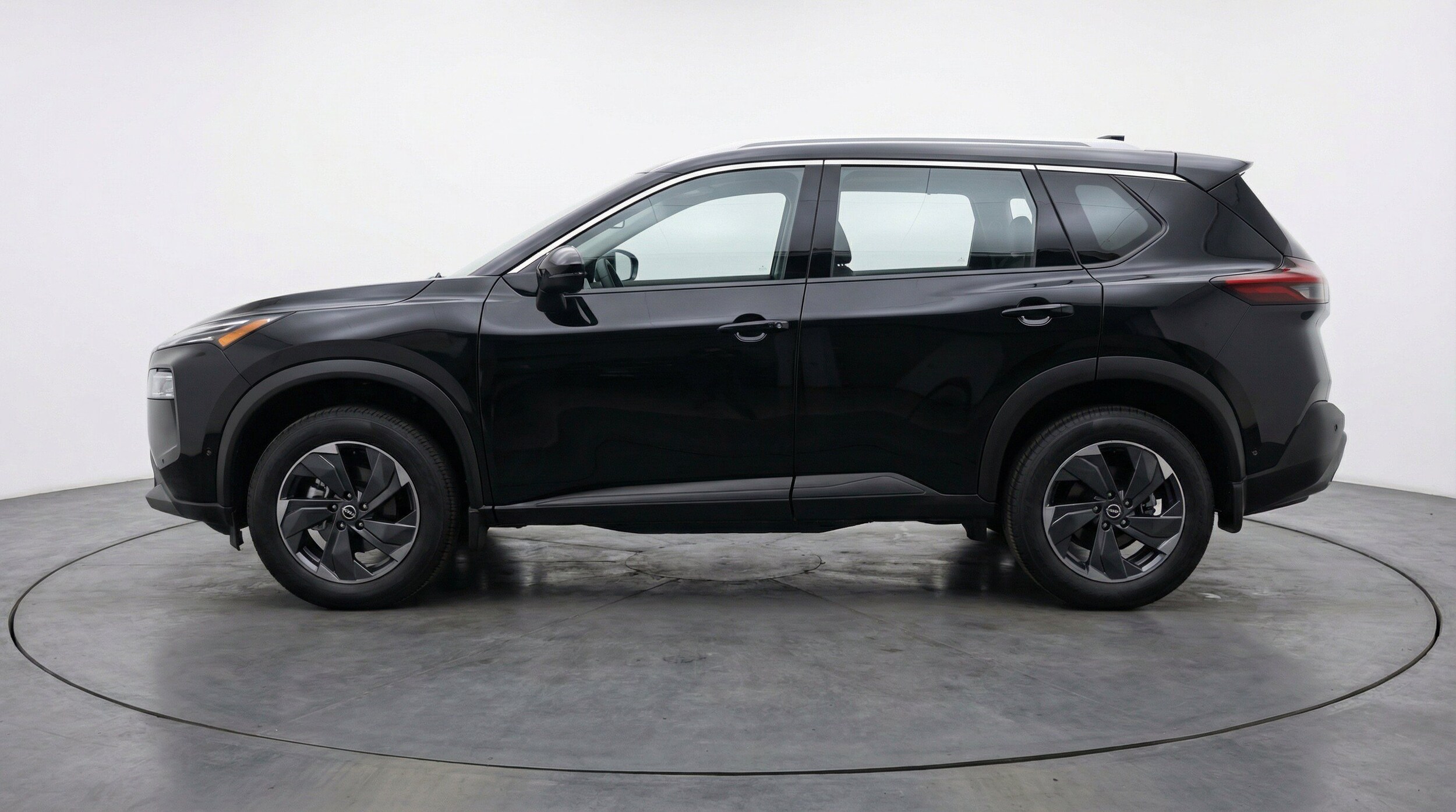 Thumbnail: 2025 Nissan Rogue - 5