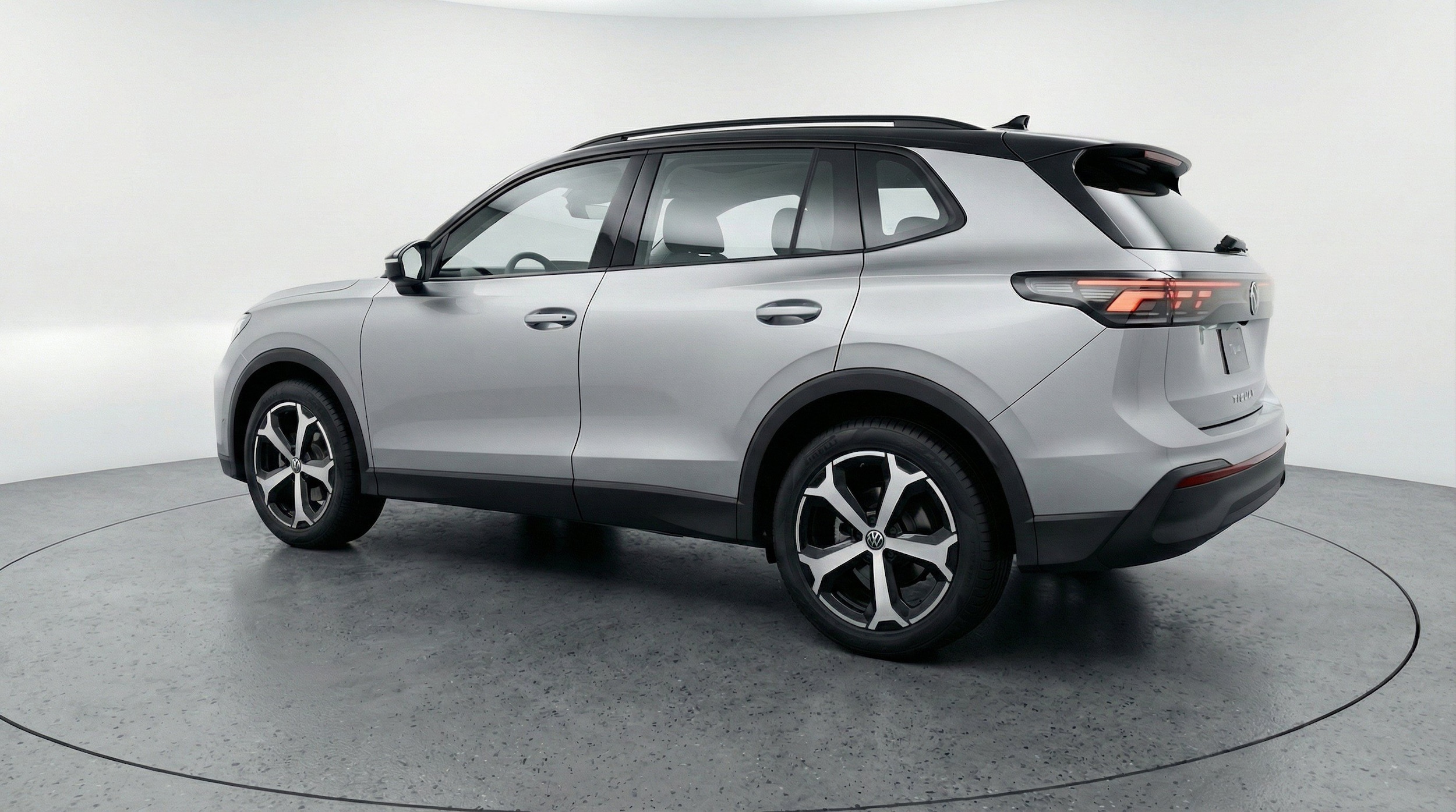 Thumbnail: 2026 Volkswagen Tiguan - 6