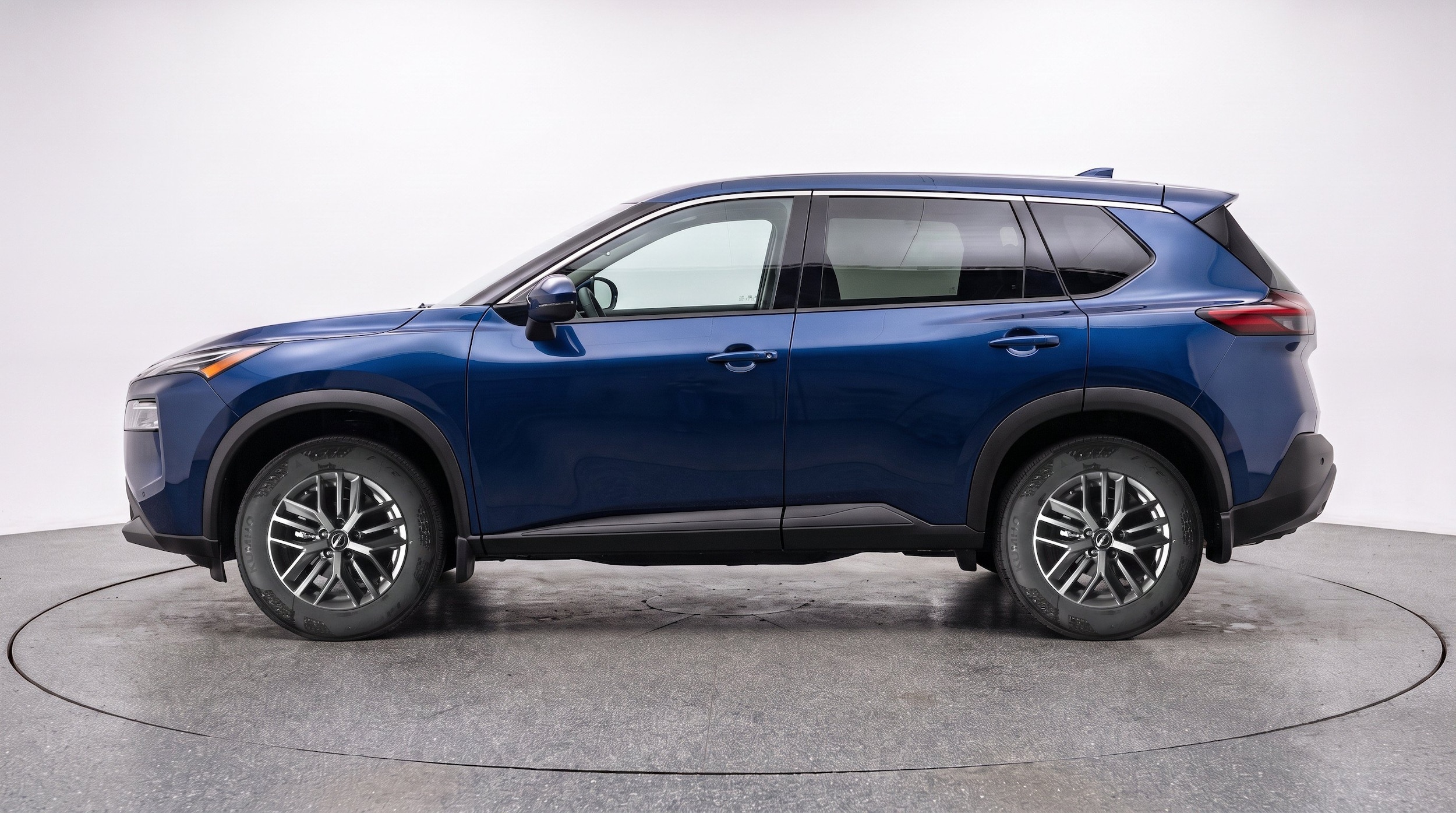 Thumbnail: 2026 Nissan Rogue - 5