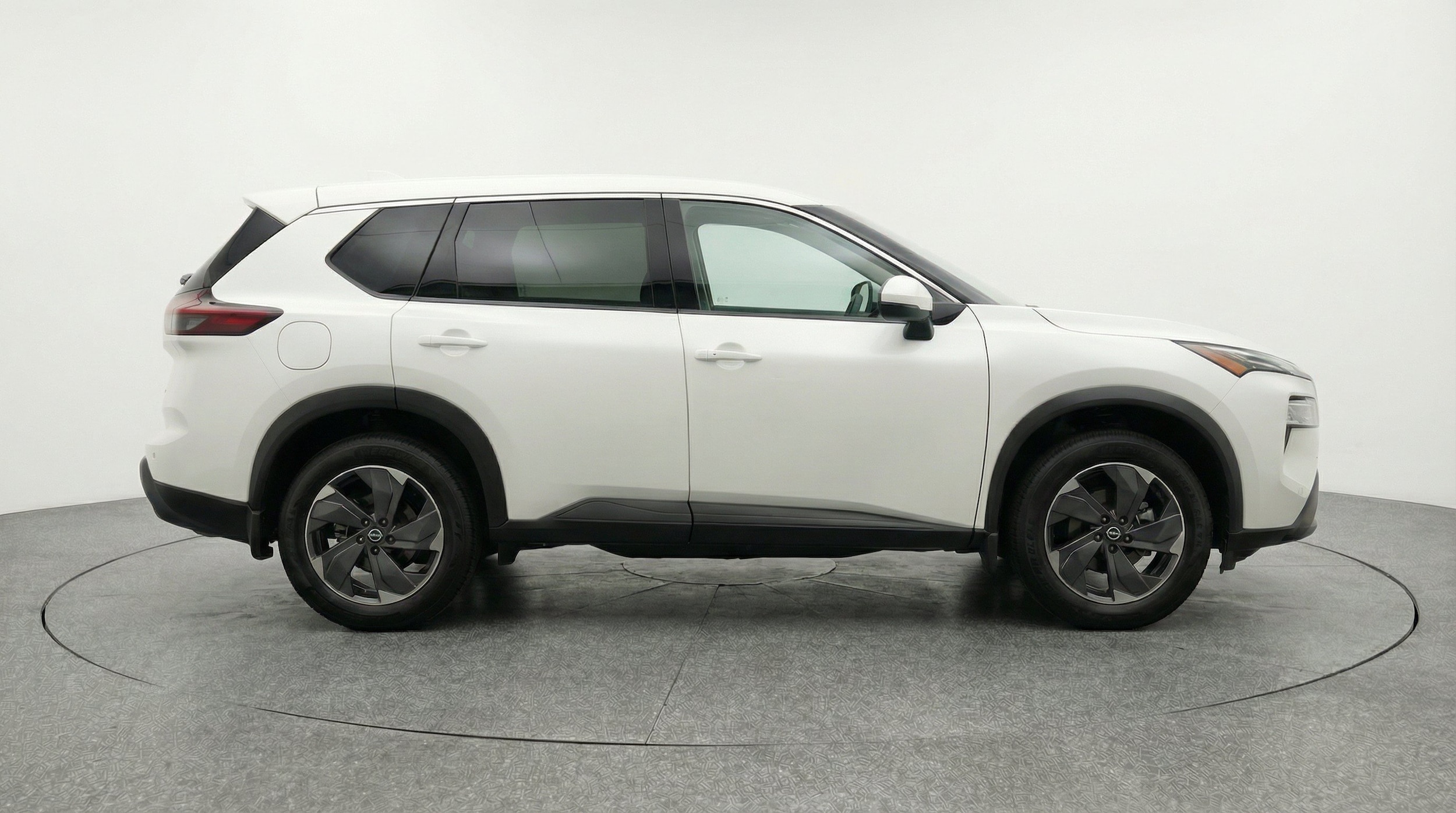Thumbnail: 2025 Nissan Rogue - 10