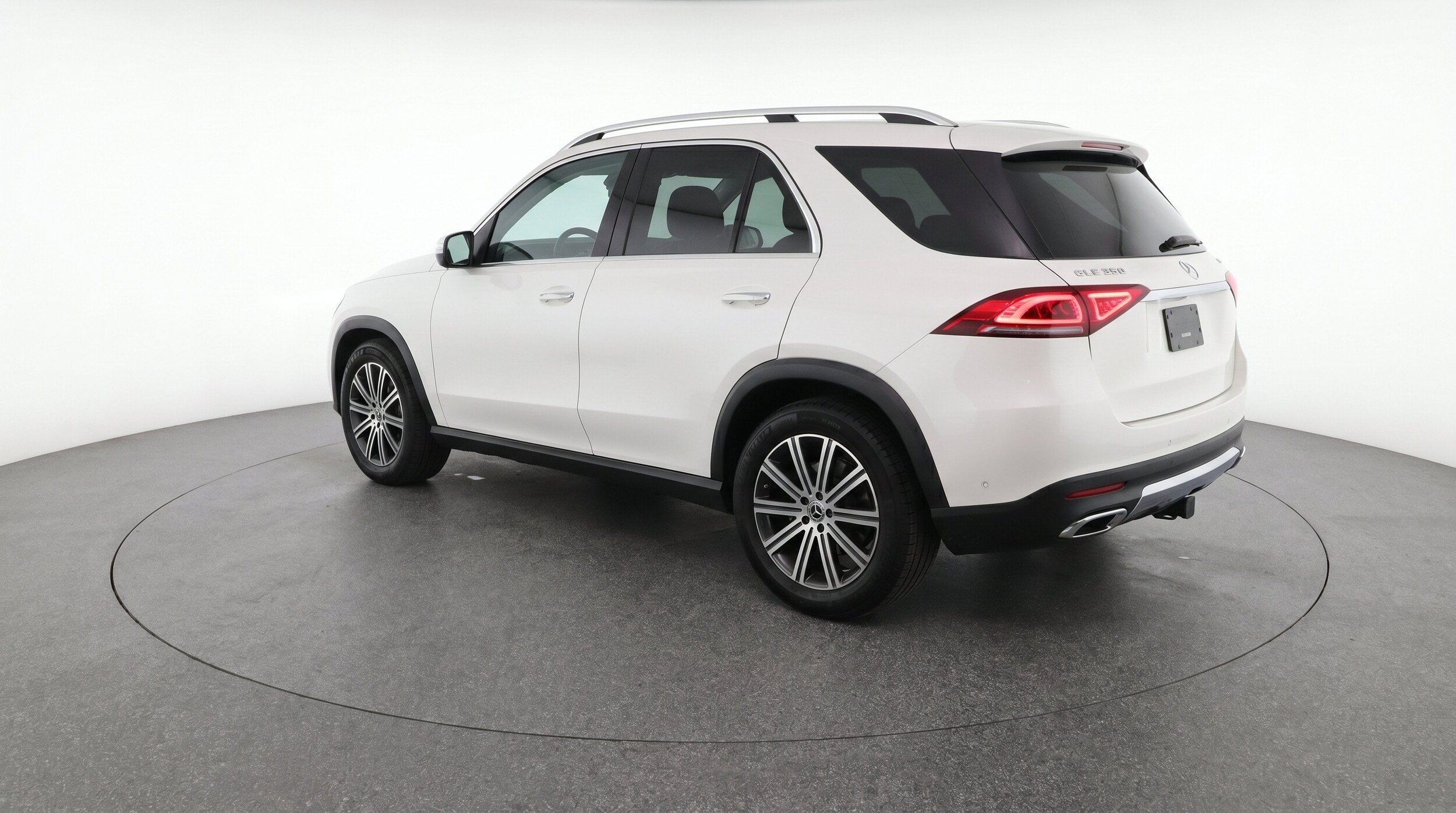 Thumbnail: 2026 Mercedes-Benz GLE - 6