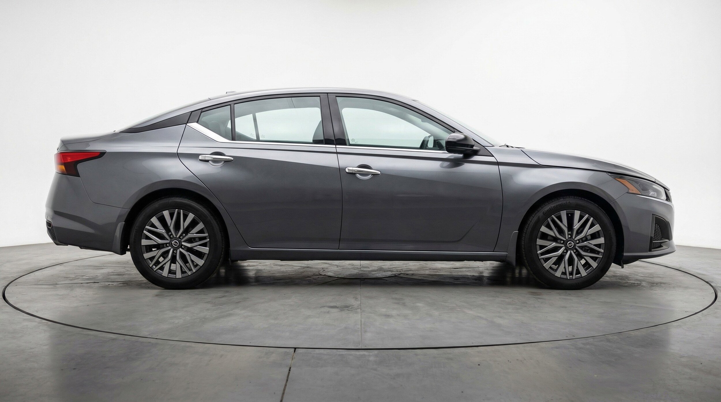 Thumbnail: 2025 Nissan Altima - 11