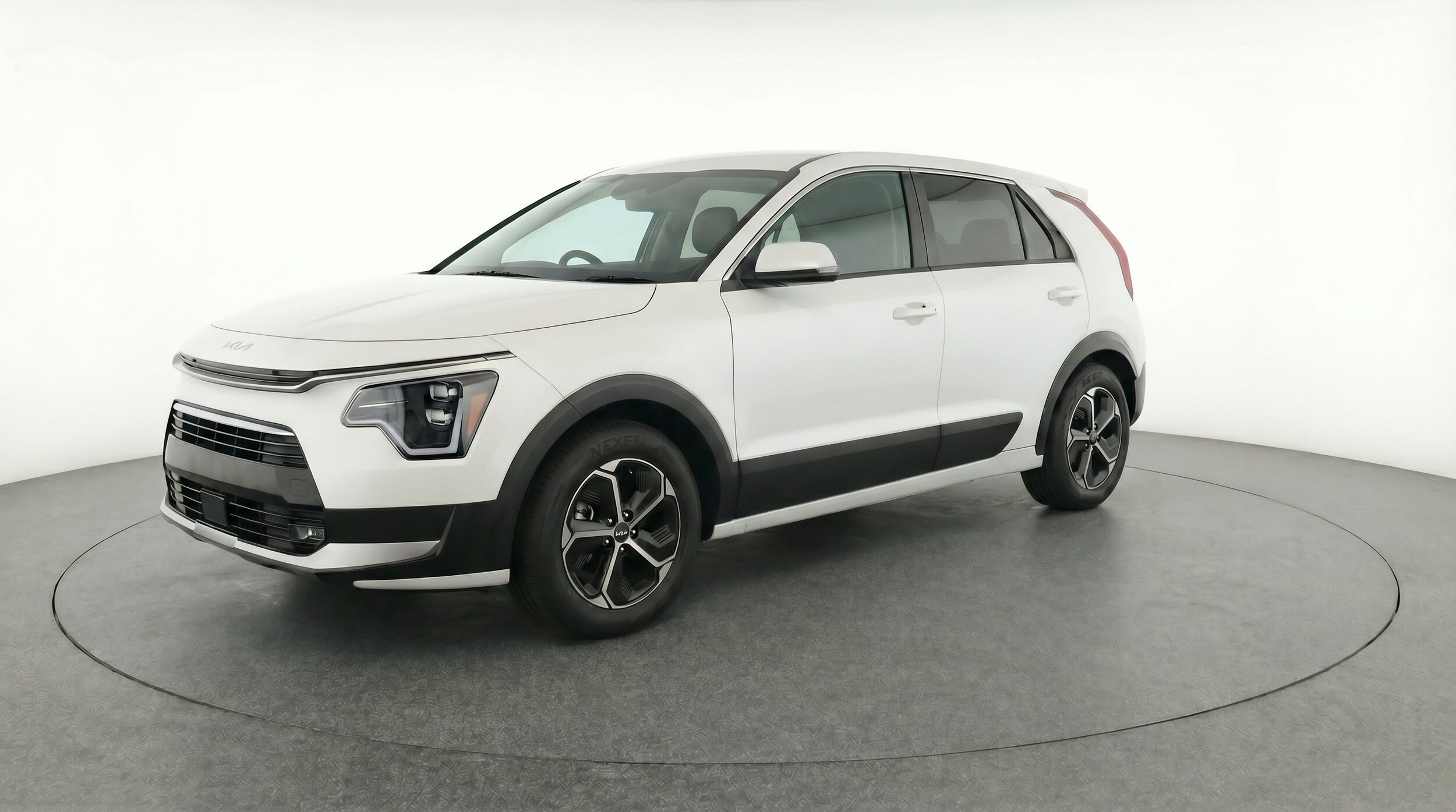 Thumbnail: 2026 Kia Niro - 3