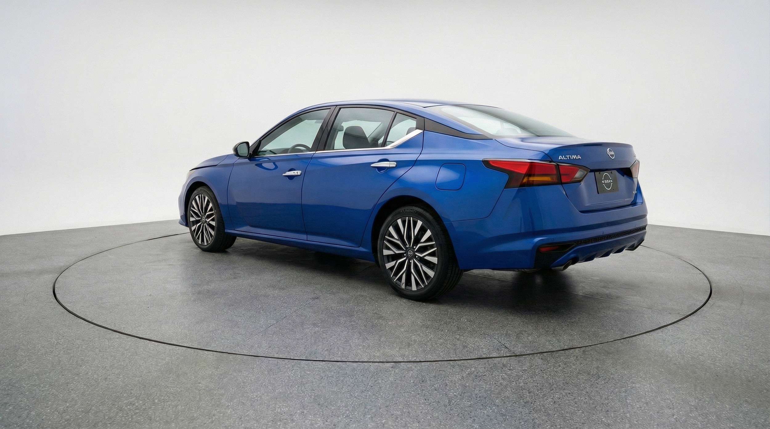 Thumbnail: 2025 Nissan Altima - 6