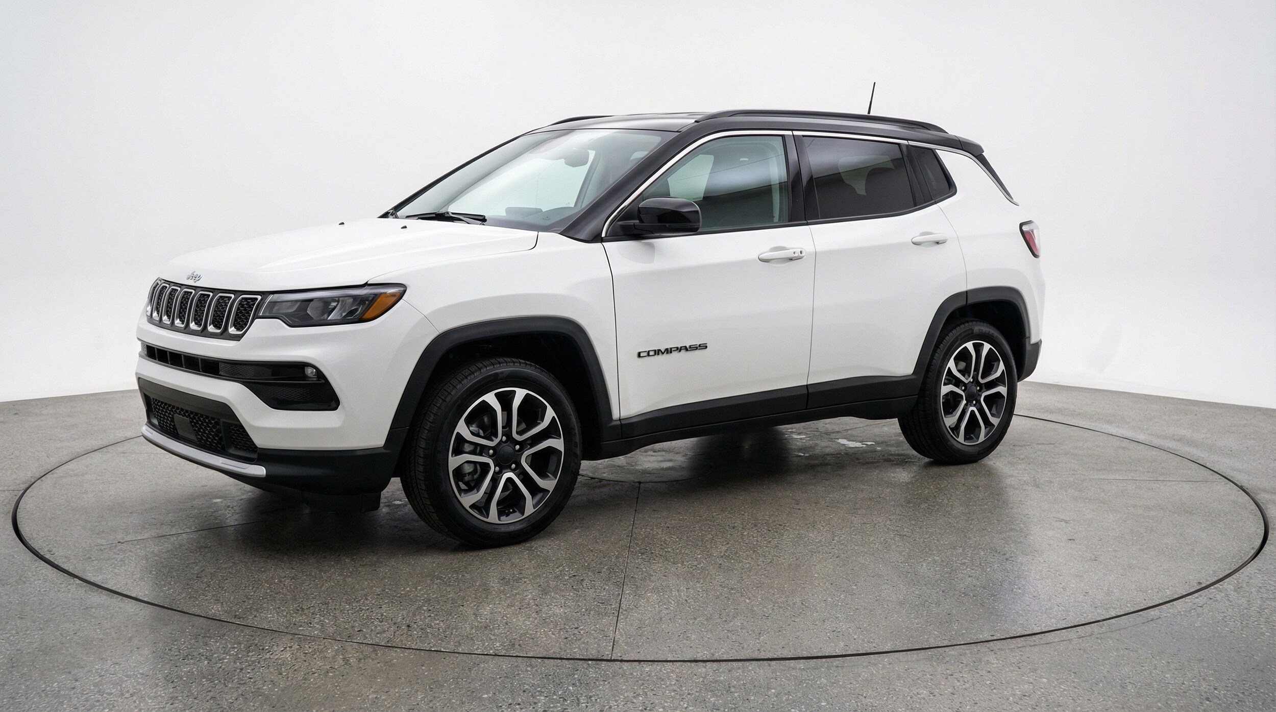 Thumbnail: 2025 Jeep Compass - 3