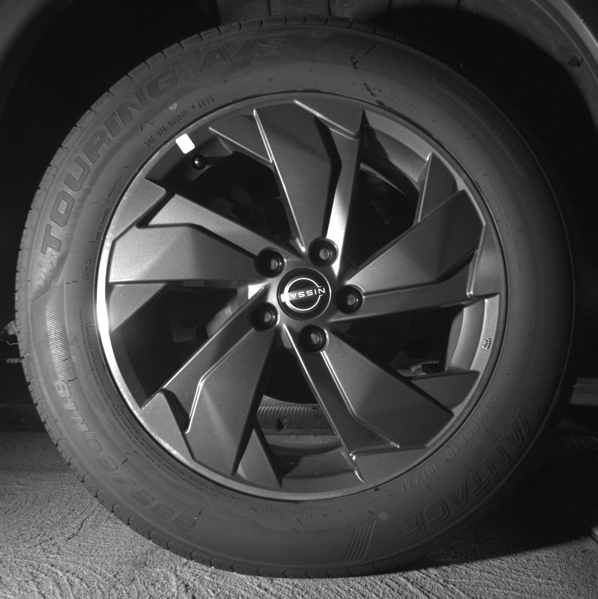 Thumbnail: 2025 Nissan Rogue - 15