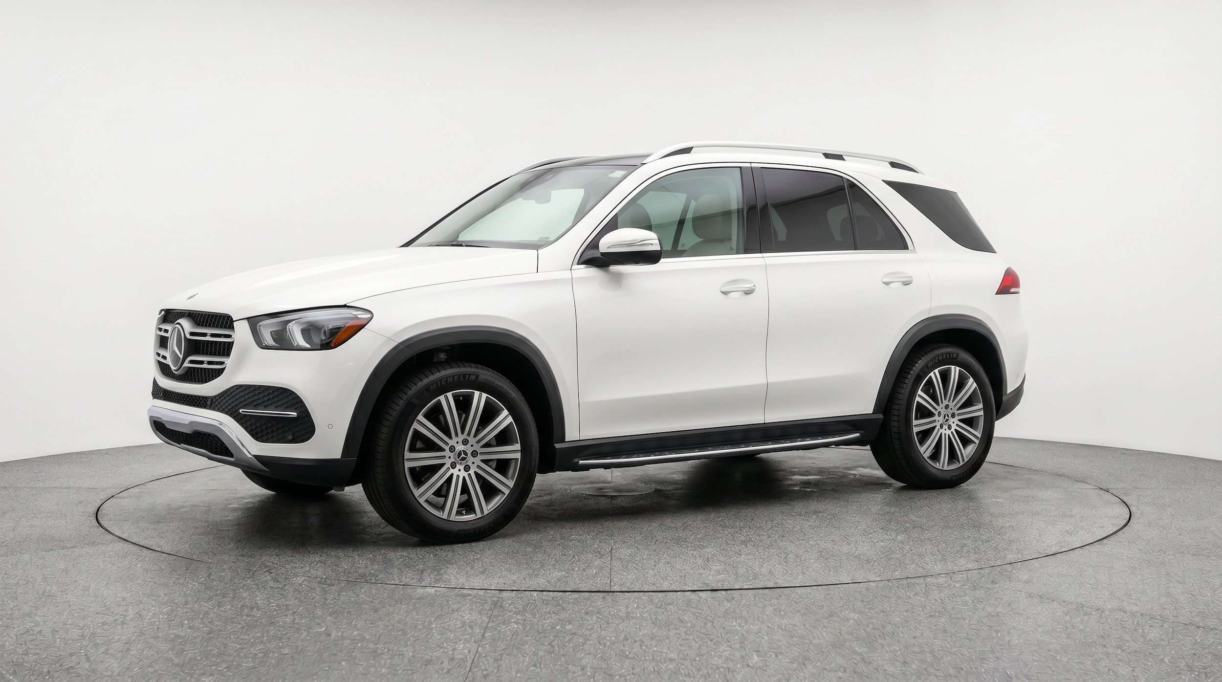 Thumbnail: 2026 Mercedes-Benz GLE - 3