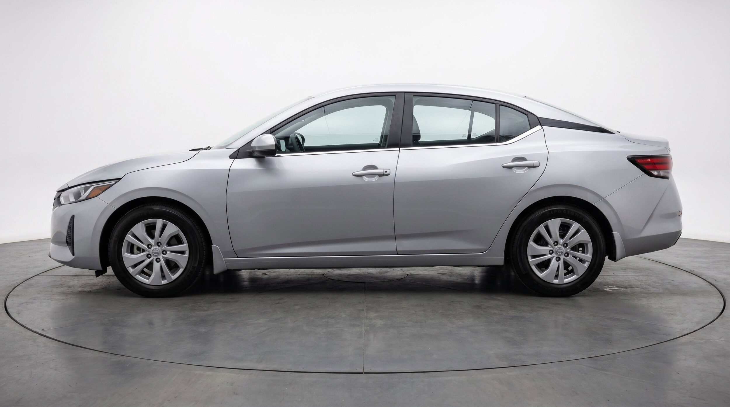 Thumbnail: 2025 Nissan Sentra - 5