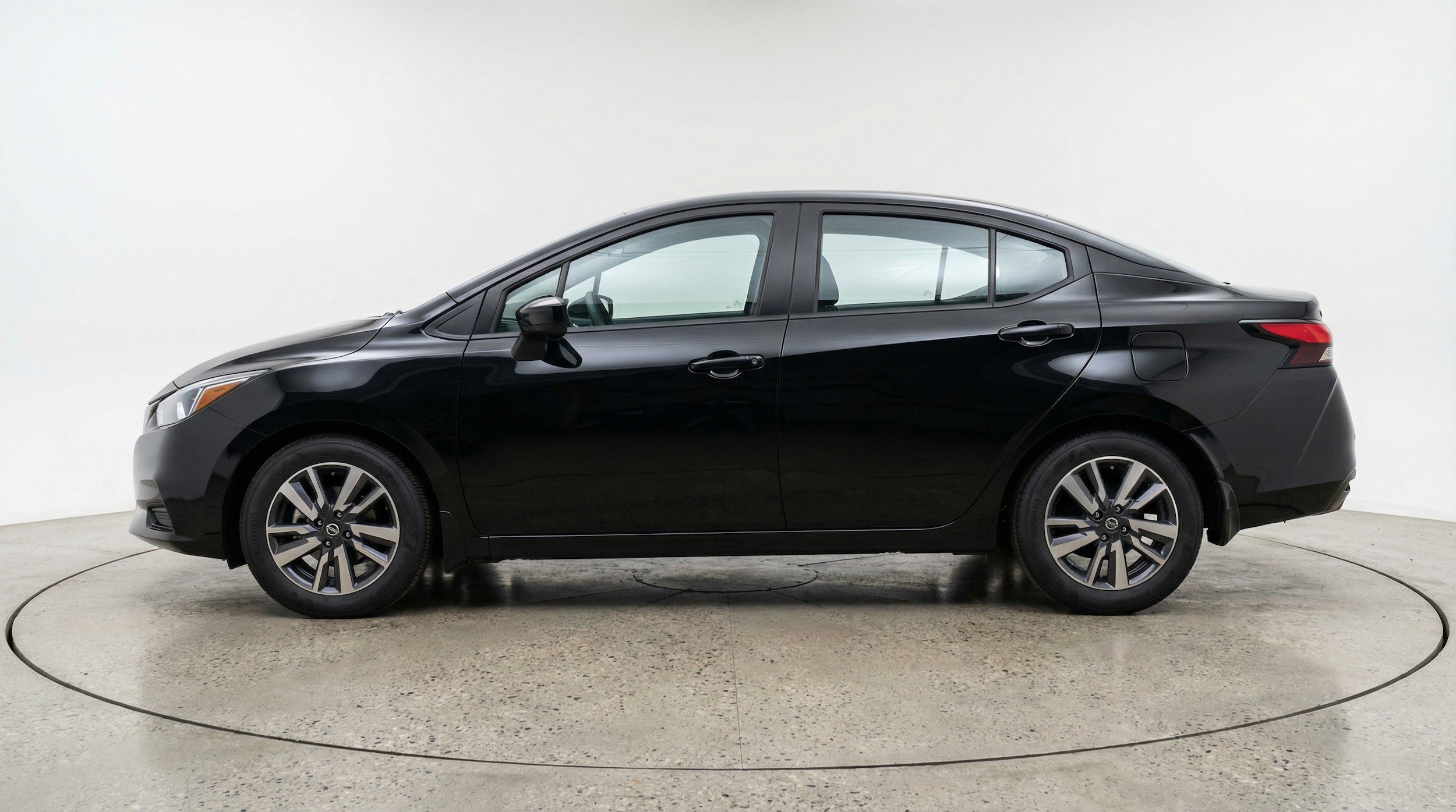 Thumbnail: 2025 Nissan Versa - 5