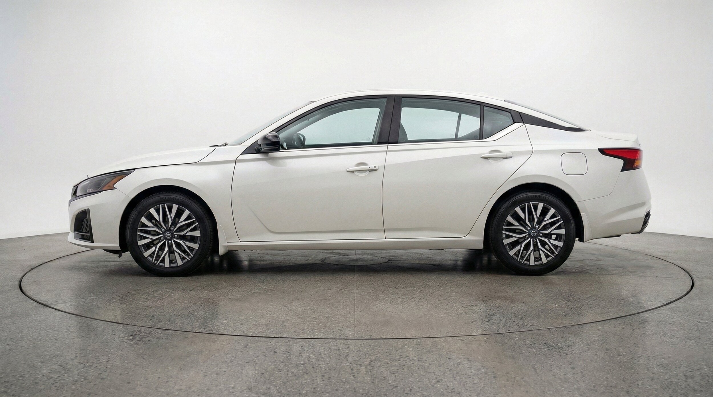 Thumbnail: 2026 Nissan Altima - 5
