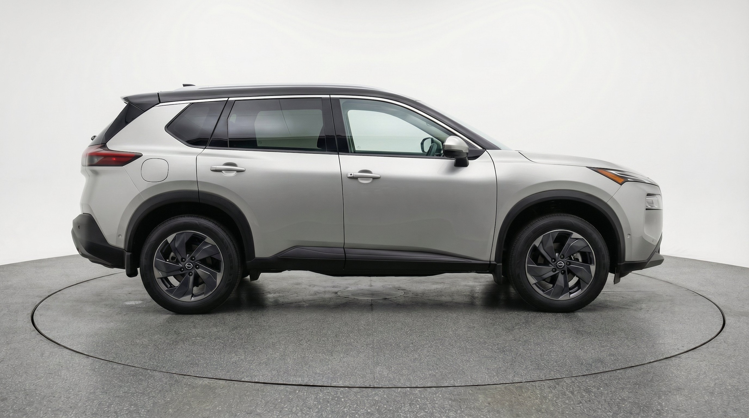 Thumbnail: 2025 Nissan Rogue - 10