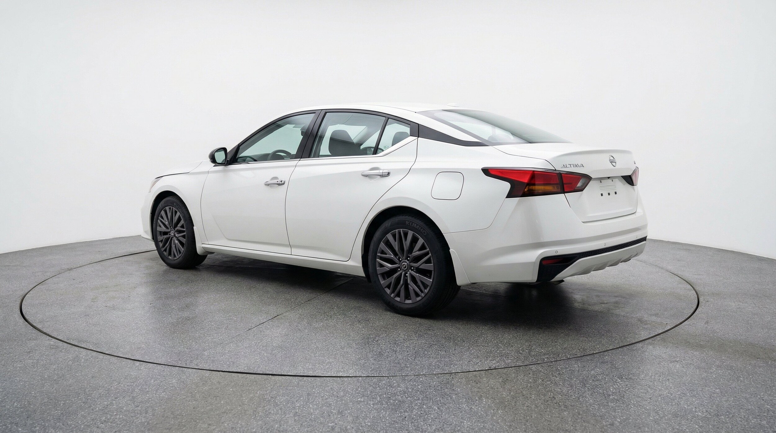 Thumbnail: 2025 Nissan Altima - 6