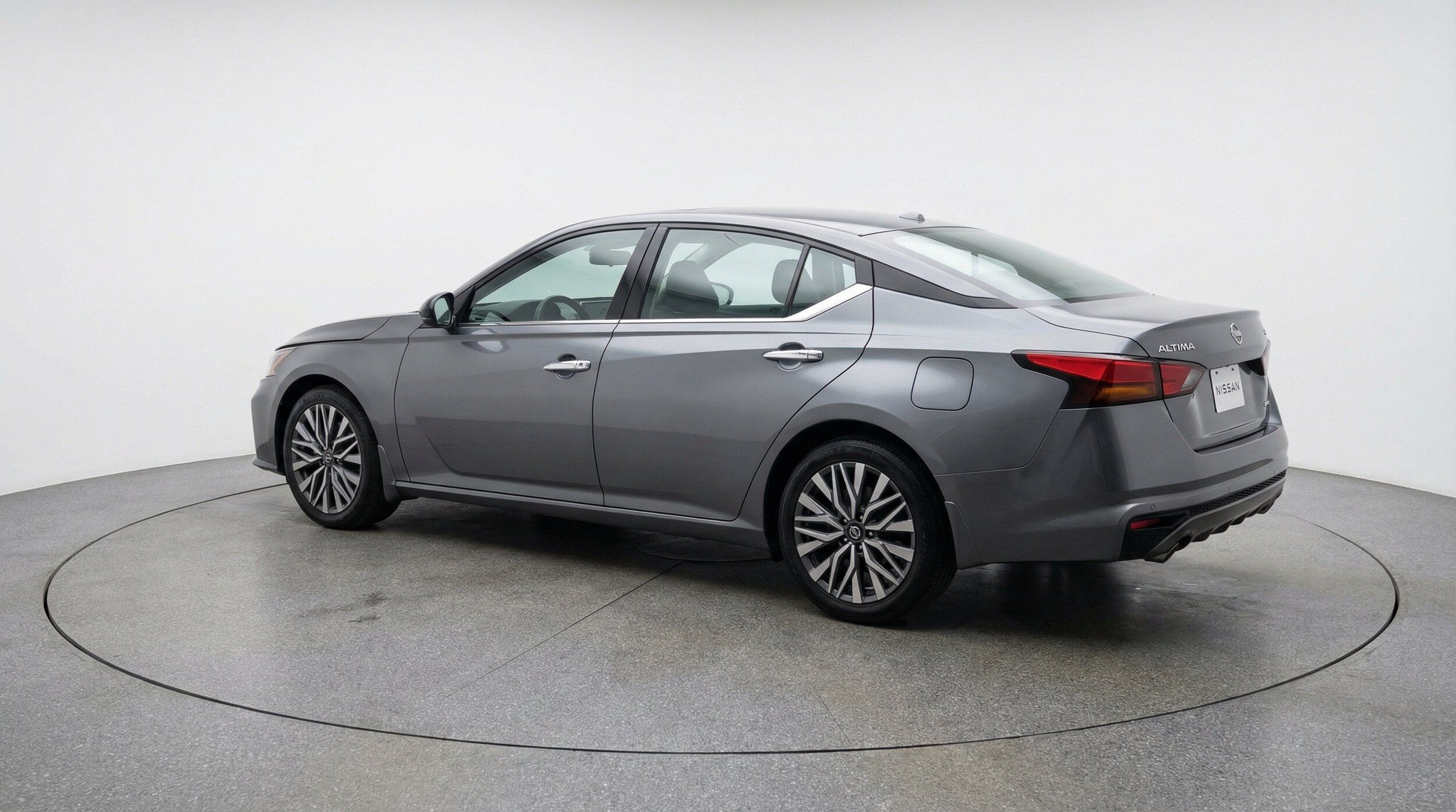 Thumbnail: 2025 Nissan Altima - 6
