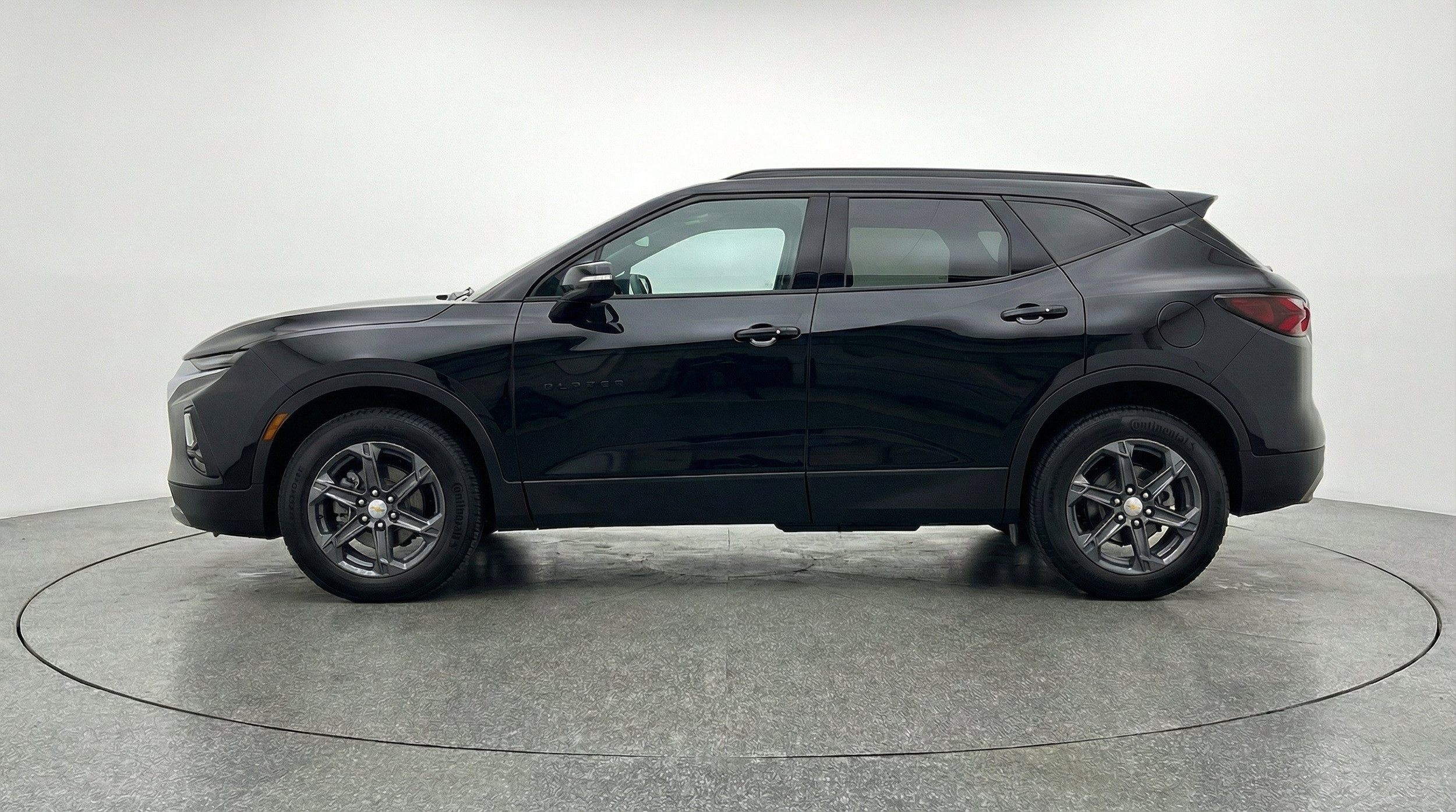Thumbnail: 2025 Chevrolet Blazer - 5