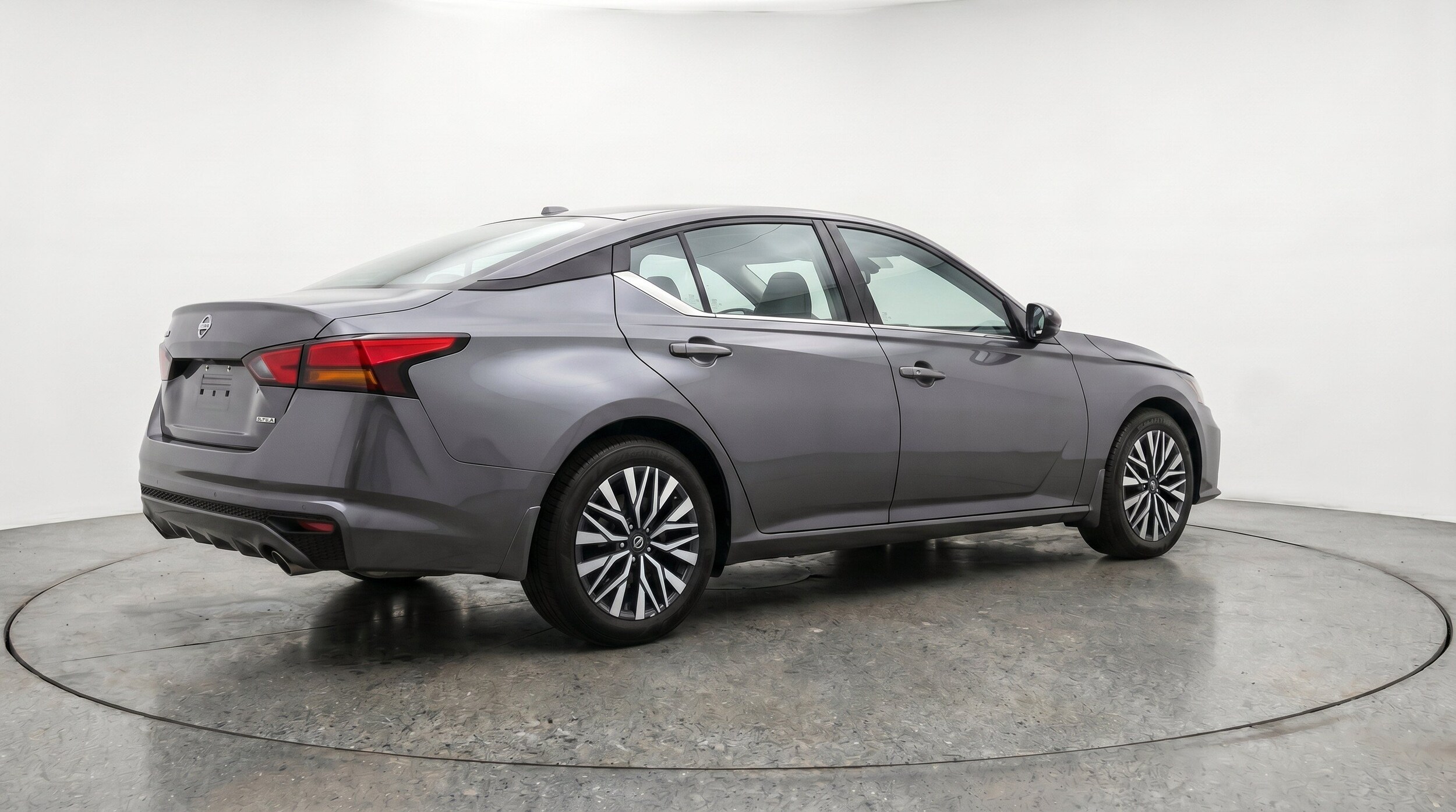Thumbnail: 2025 Nissan Altima - 9