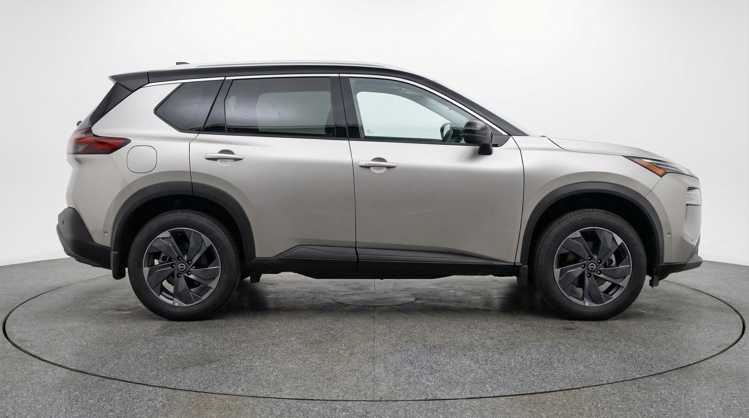 Thumbnail: 2025 Nissan Rogue - 11