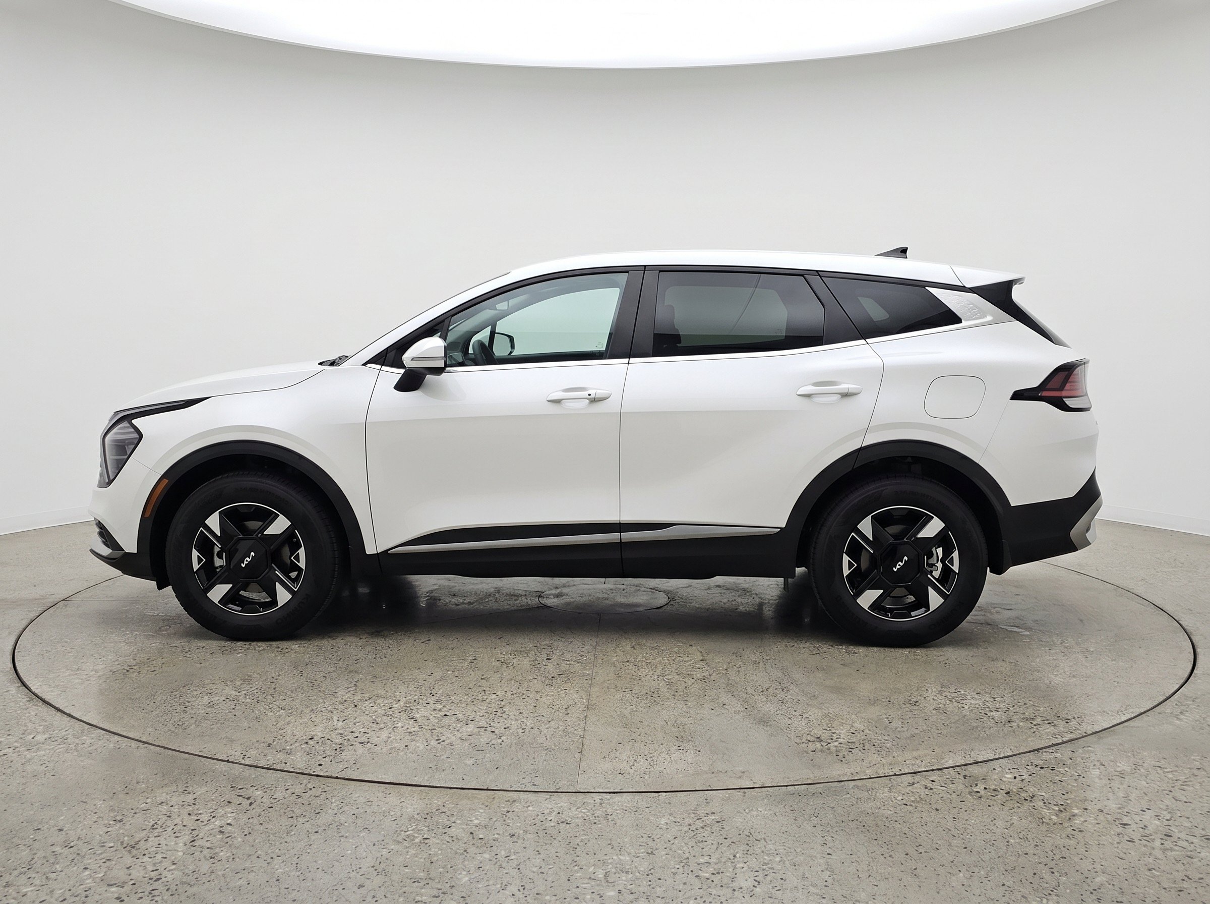 Thumbnail: 2026 Kia Sportage - 5