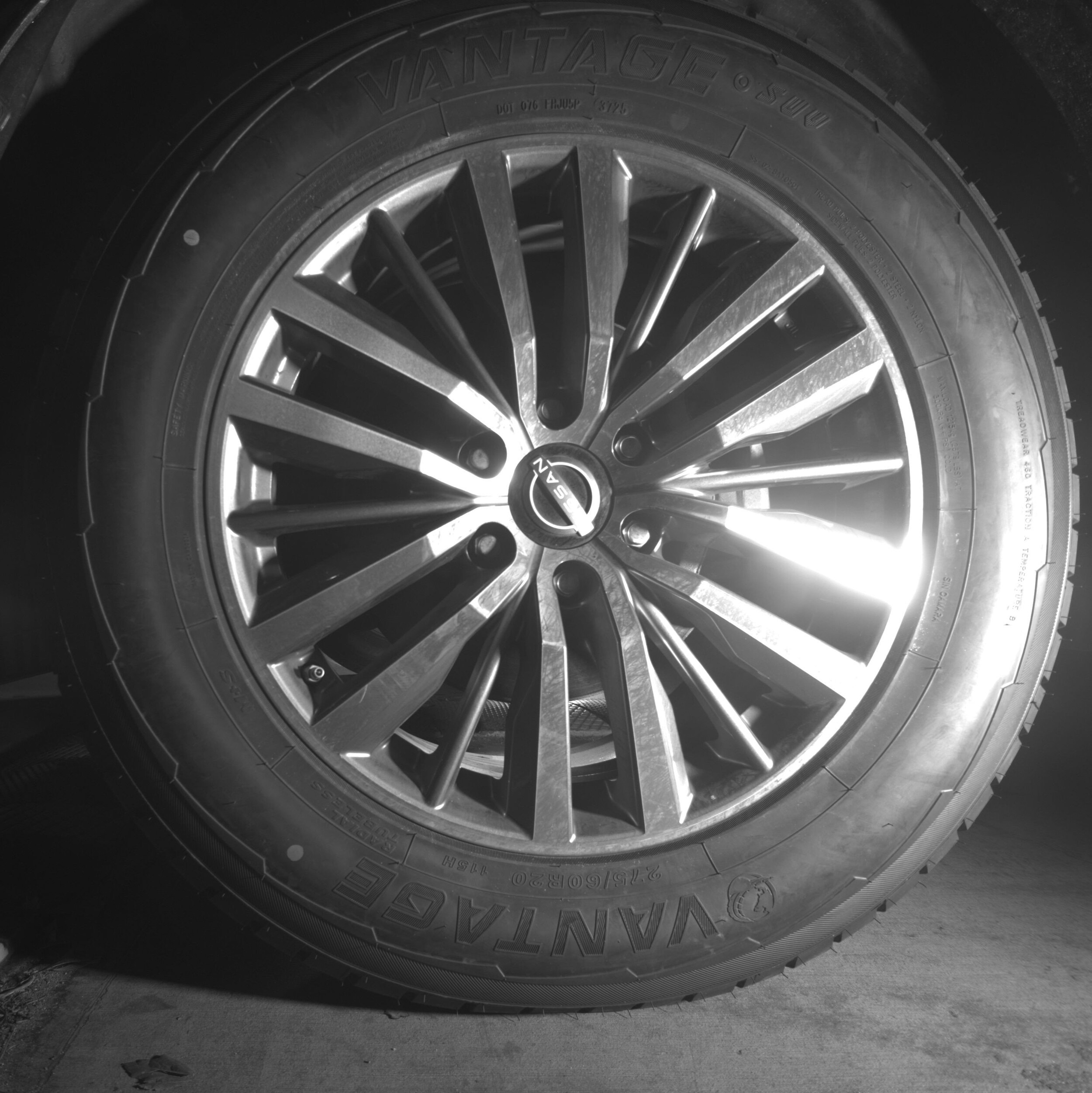 Thumbnail: 2023 Nissan Armada - 12